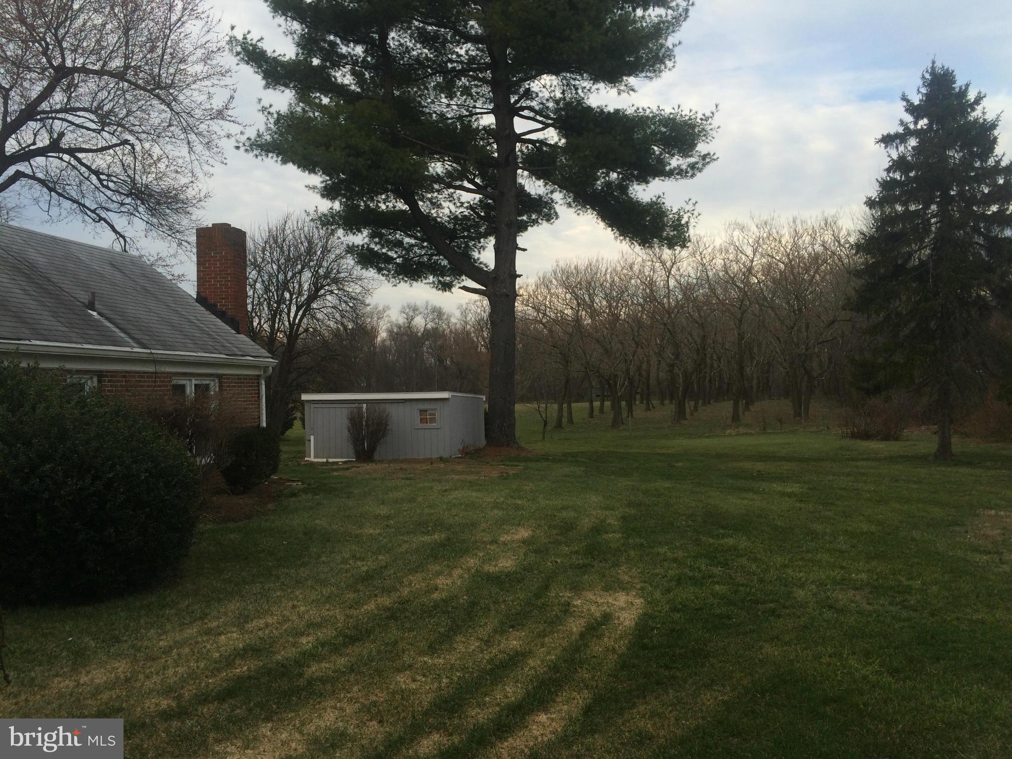 LAYTONSVILLE OUTSIDE - Residential Lease