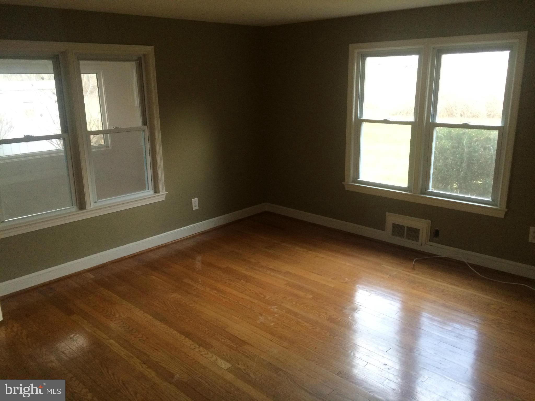 LAYTONSVILLE OUTSIDE - Residential Lease