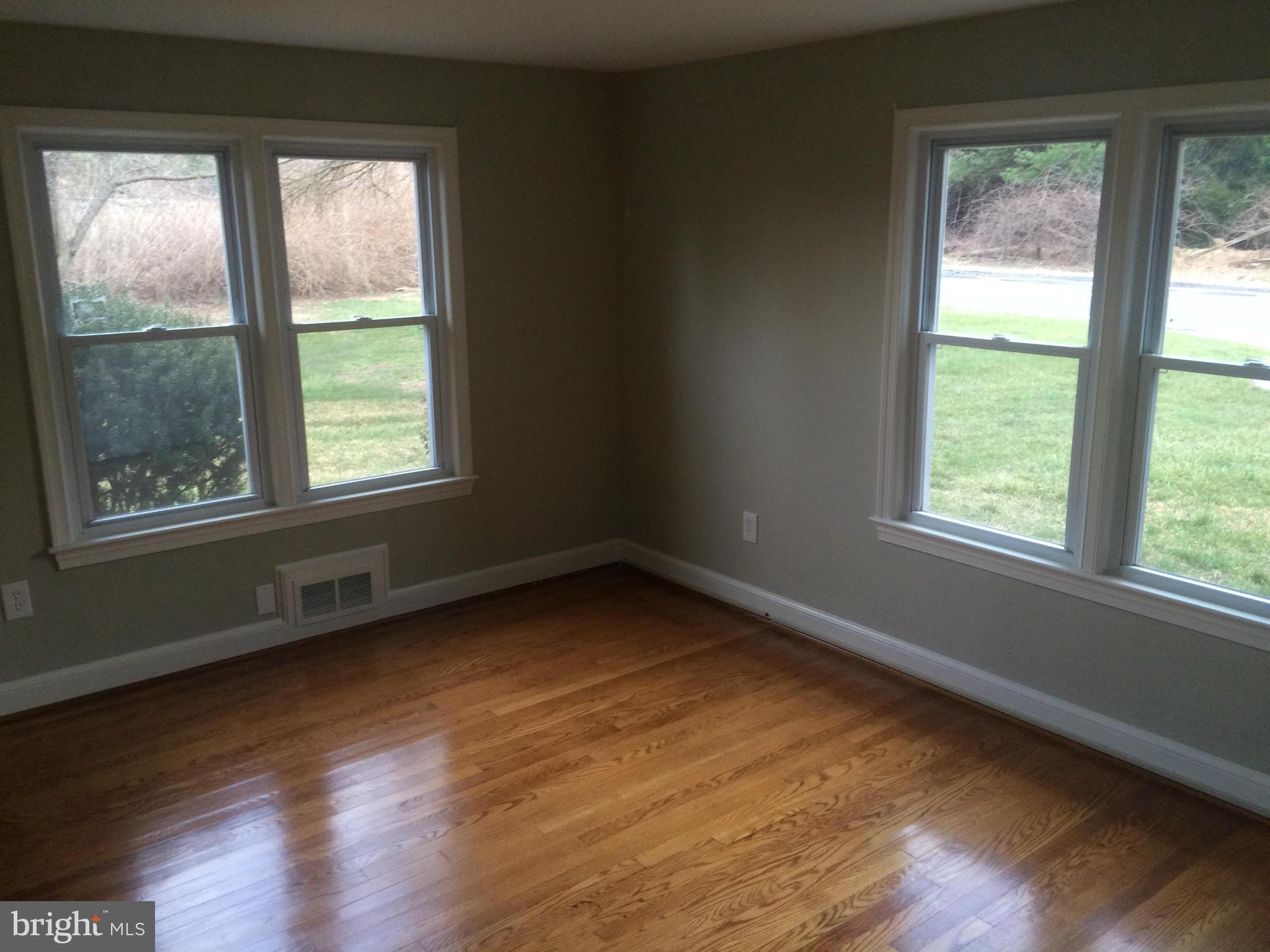 LAYTONSVILLE OUTSIDE - Residential Lease