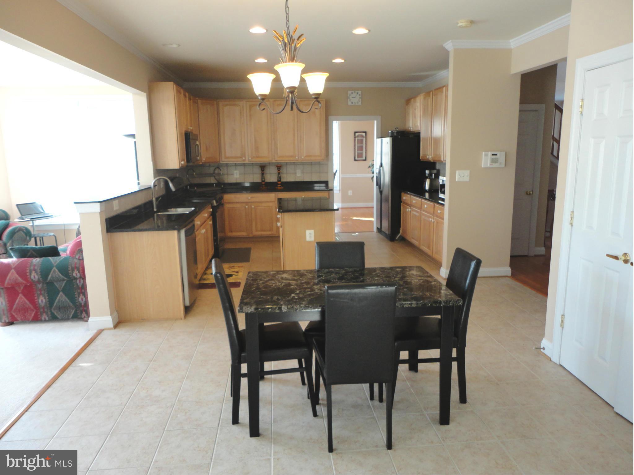 AUTUMN VIEW - Residential Lease