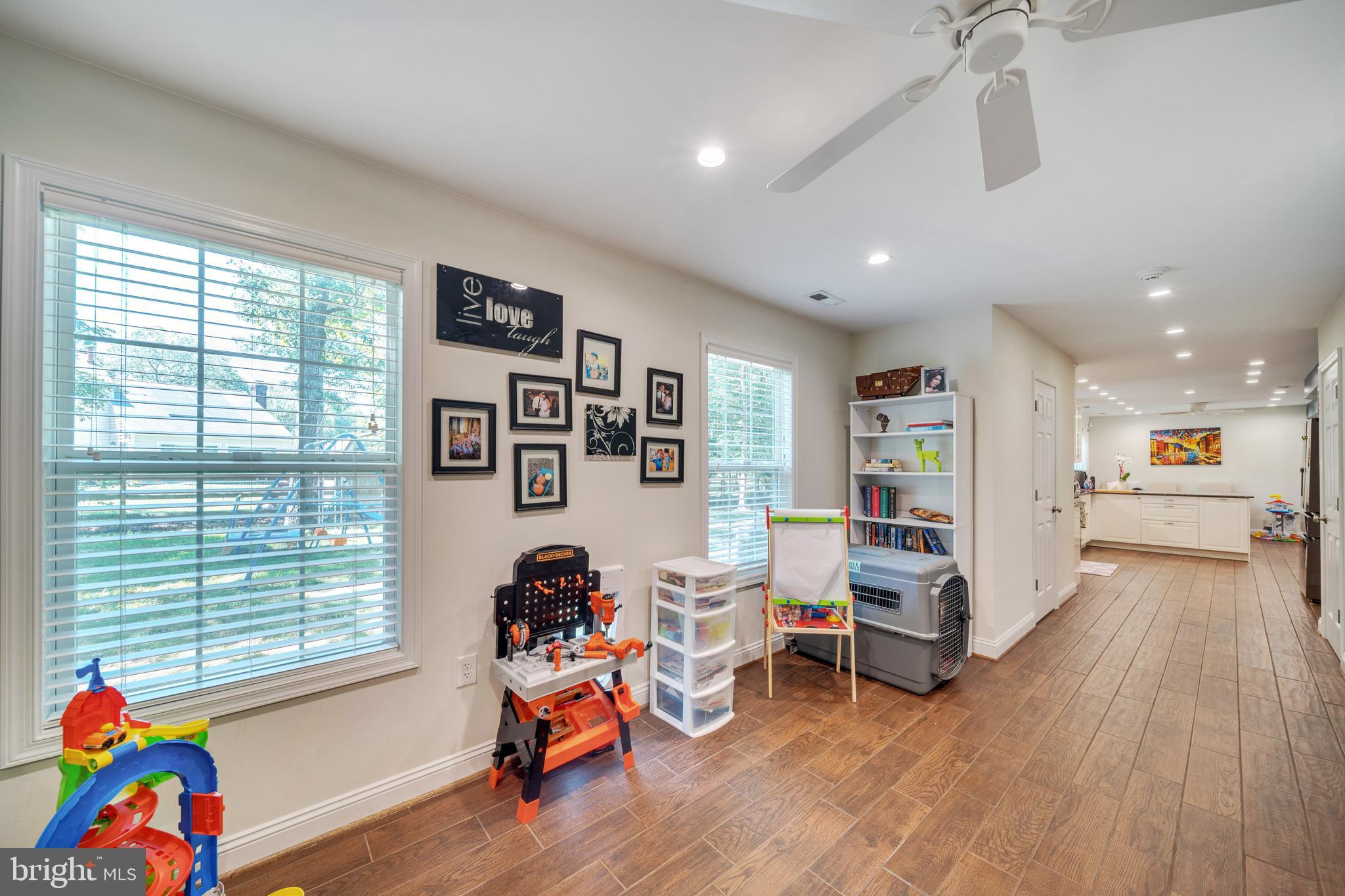 ST CHARLES SUB - BANNISTER - Residential