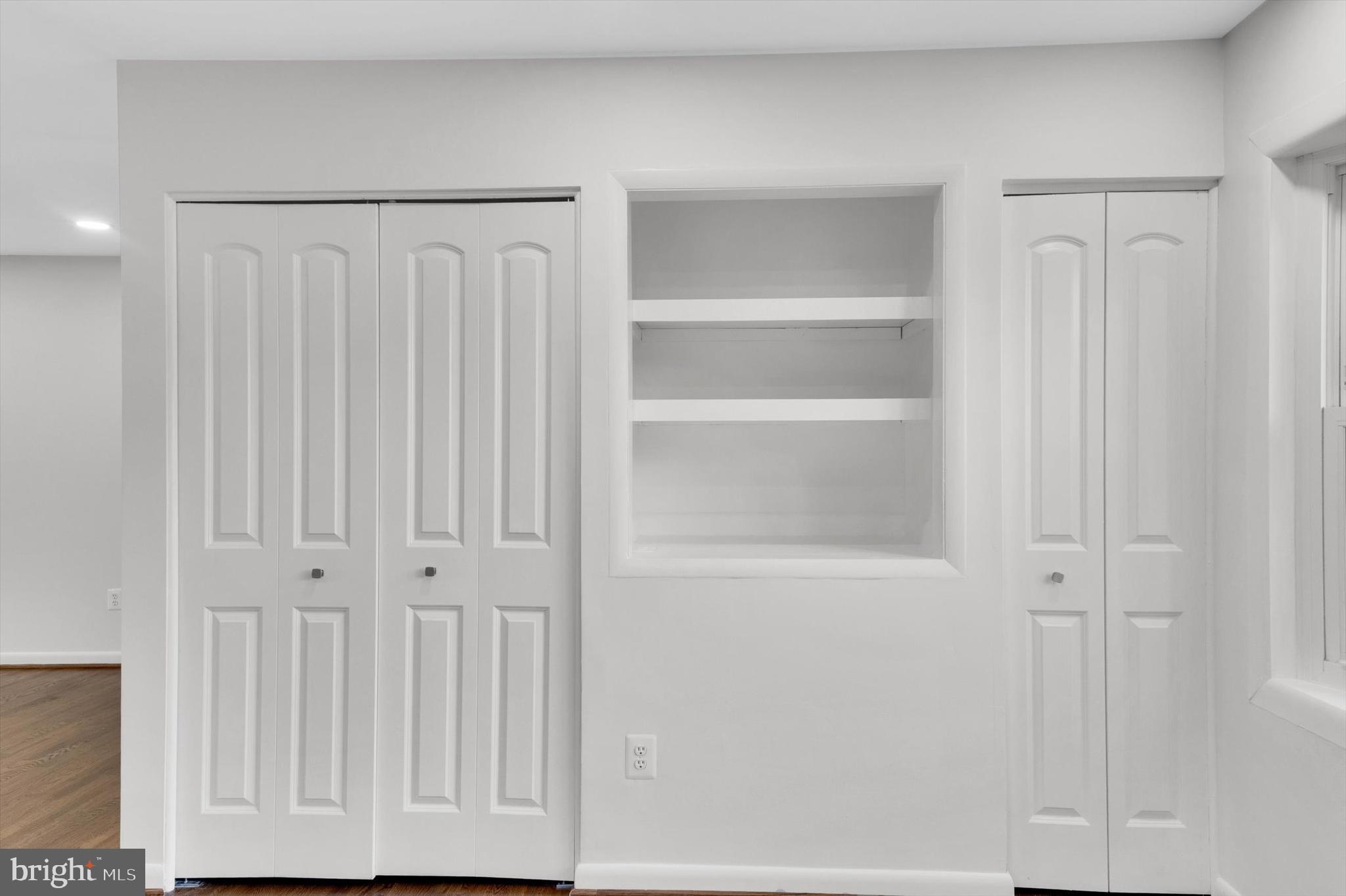 WHITFIELD WOODS - Residential Lease