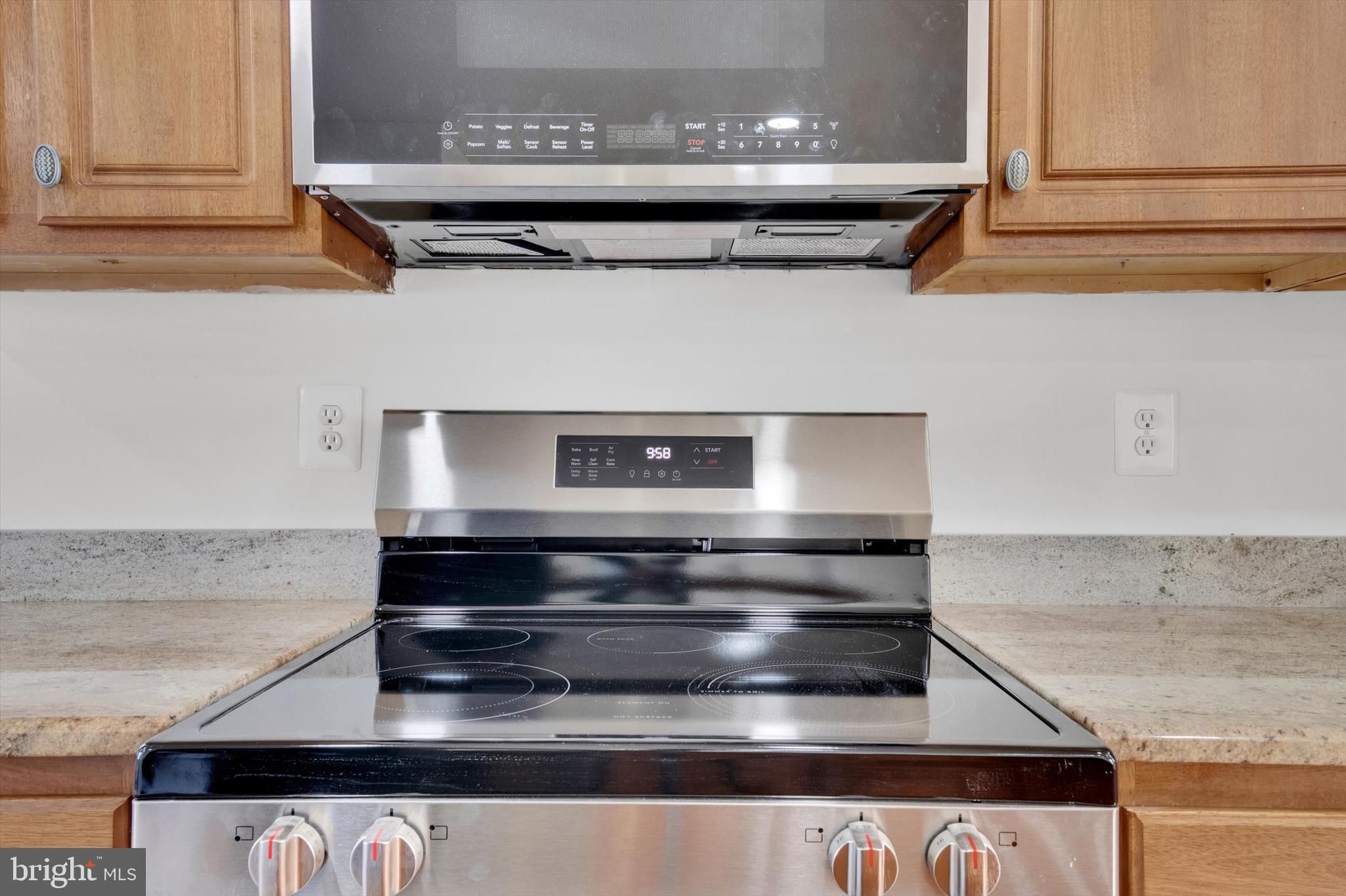 WHITFIELD WOODS - Residential Lease