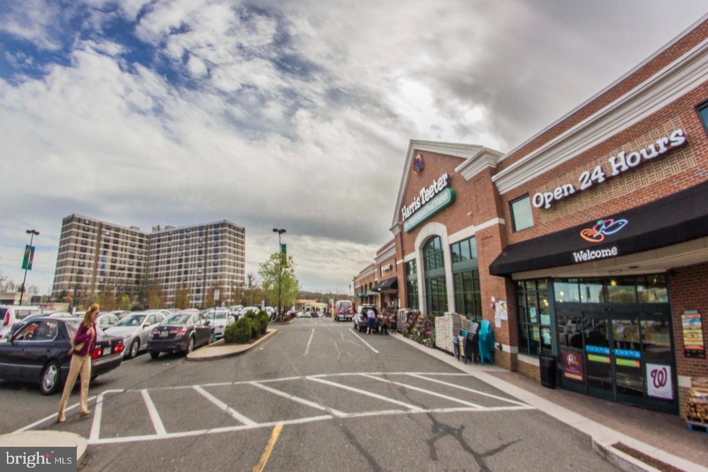 FORTY SIX HUNDRED - Commercial Sale