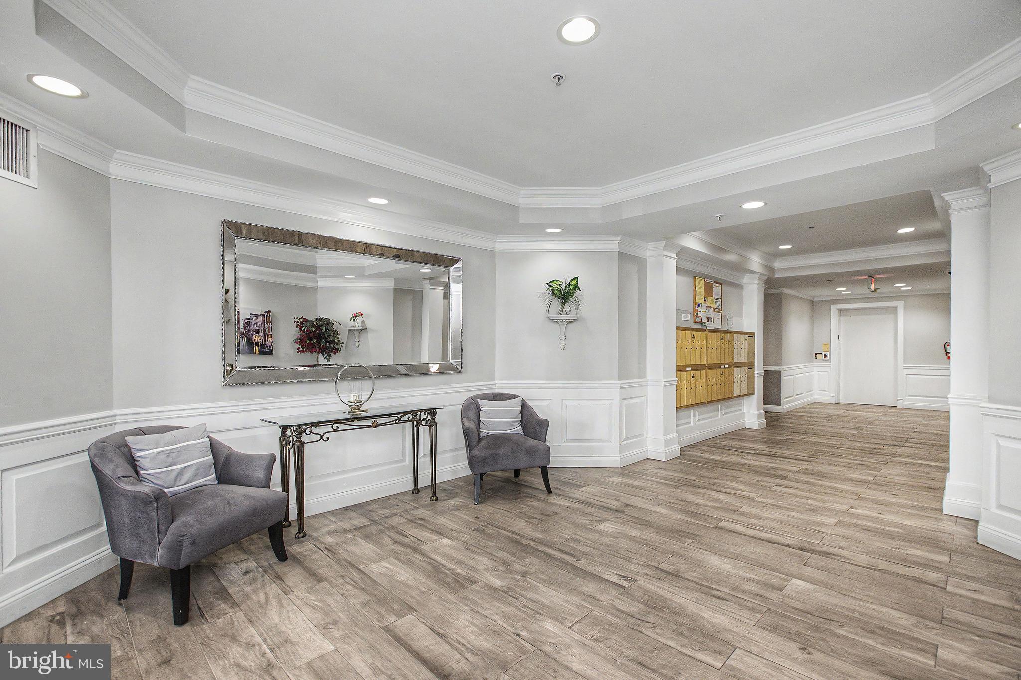 2711 BELLFOREST COURT 305