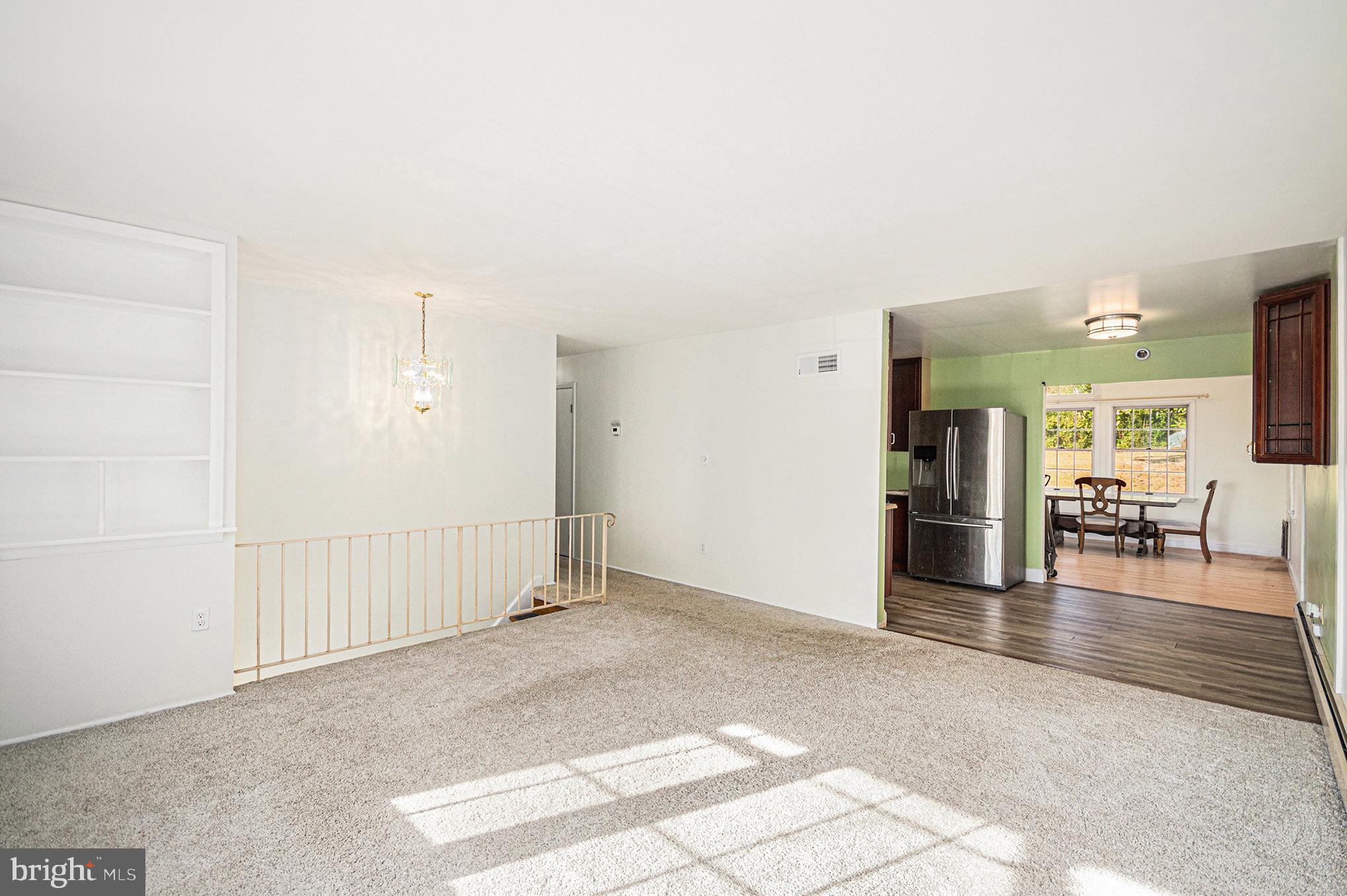 DALE CITY - Residential