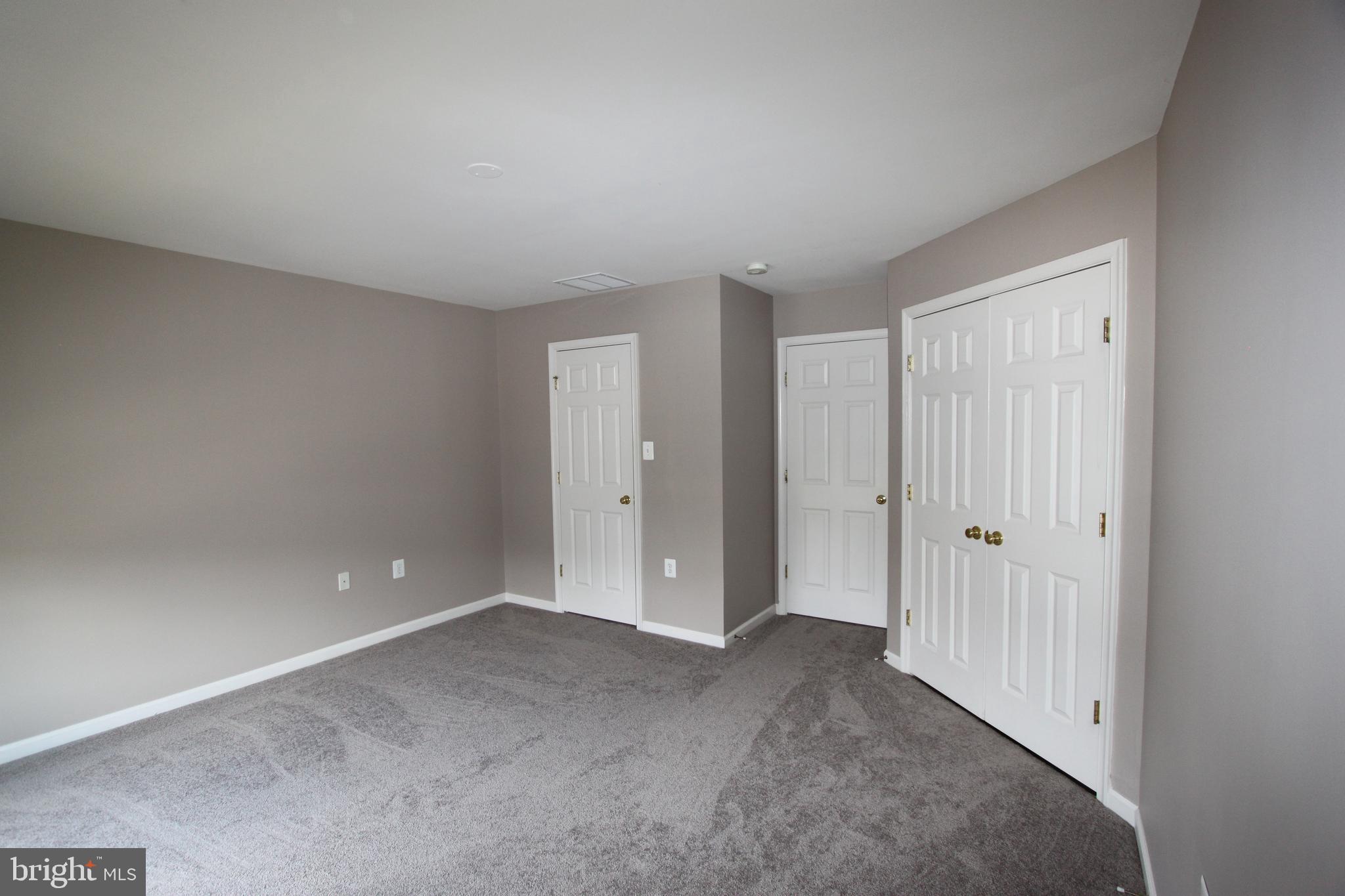 HUNTFIELD - Residential Lease