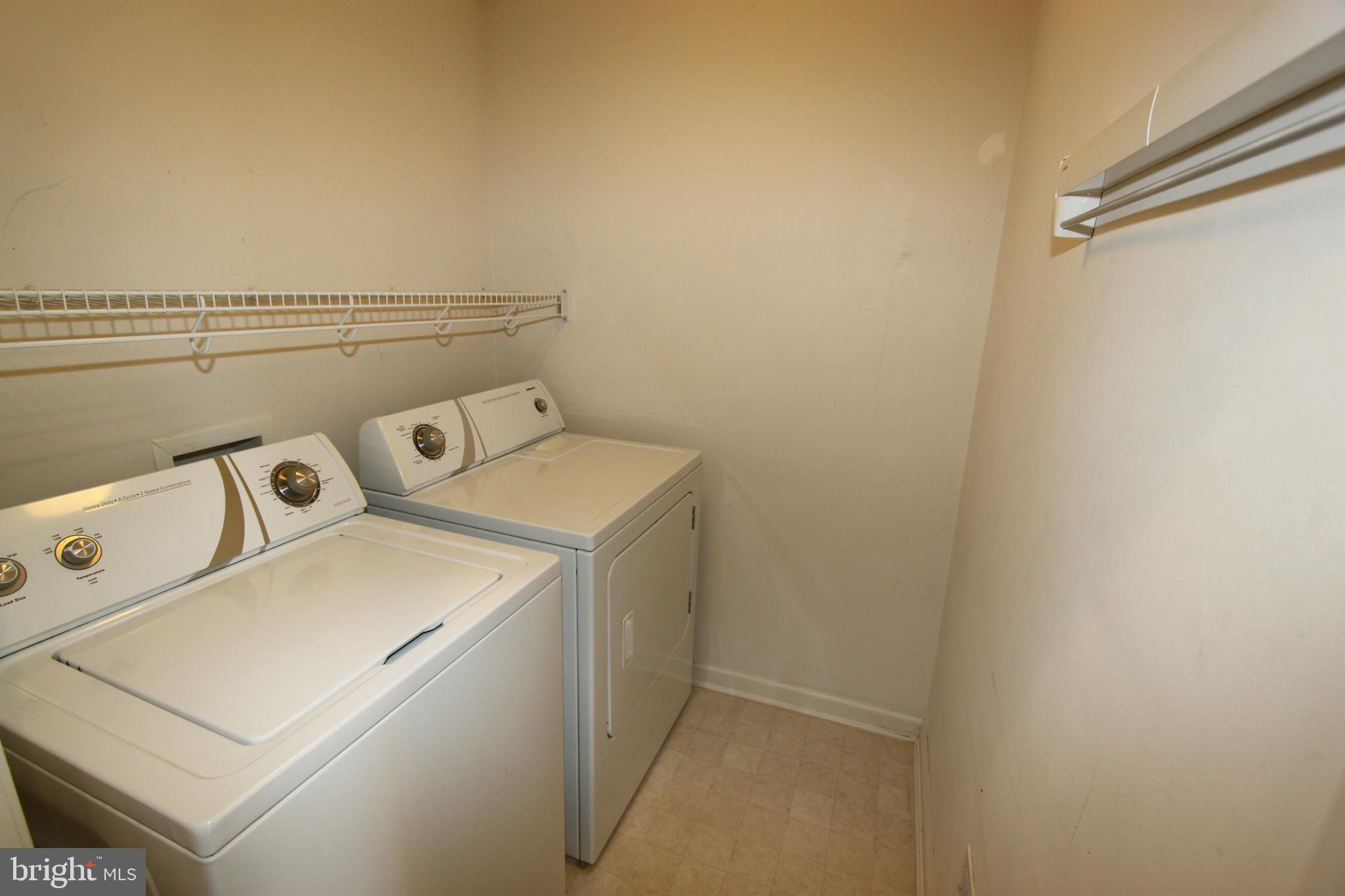 HUNTFIELD - Residential Lease