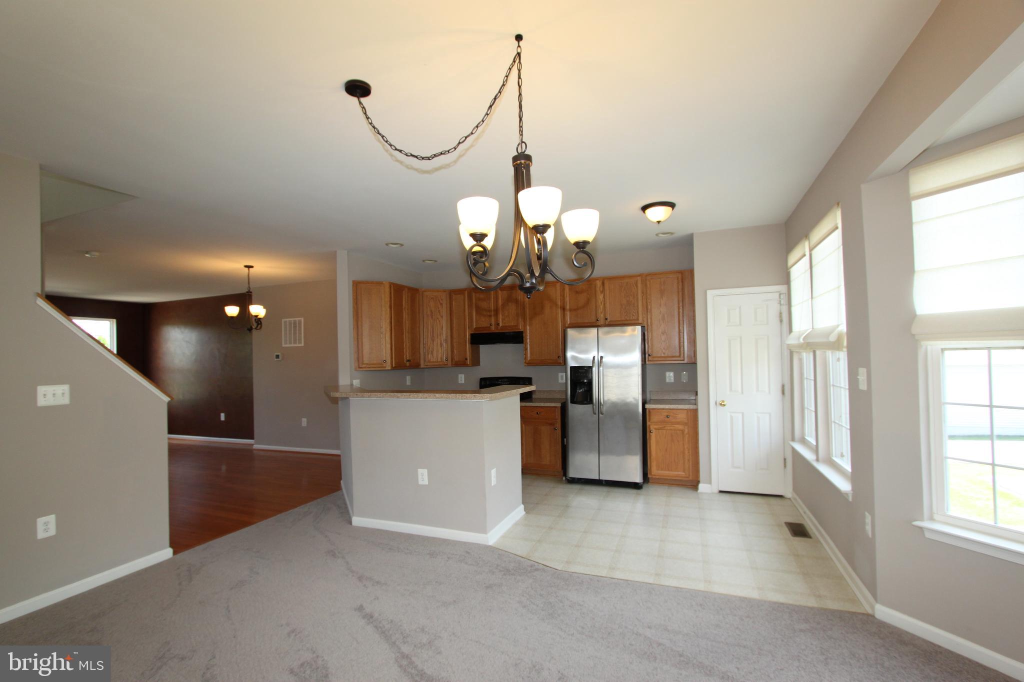 HUNTFIELD - Residential Lease