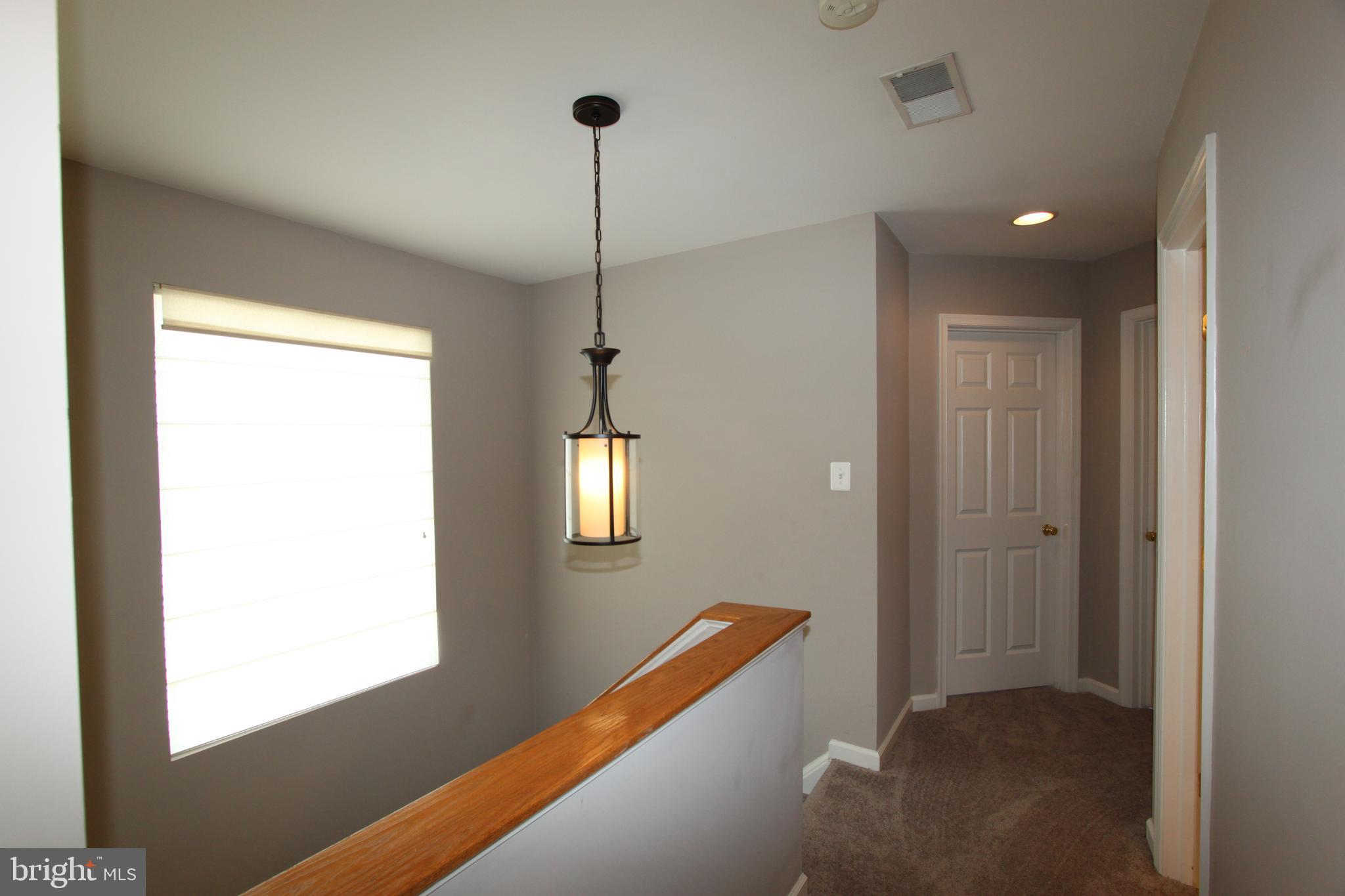 HUNTFIELD - Residential Lease