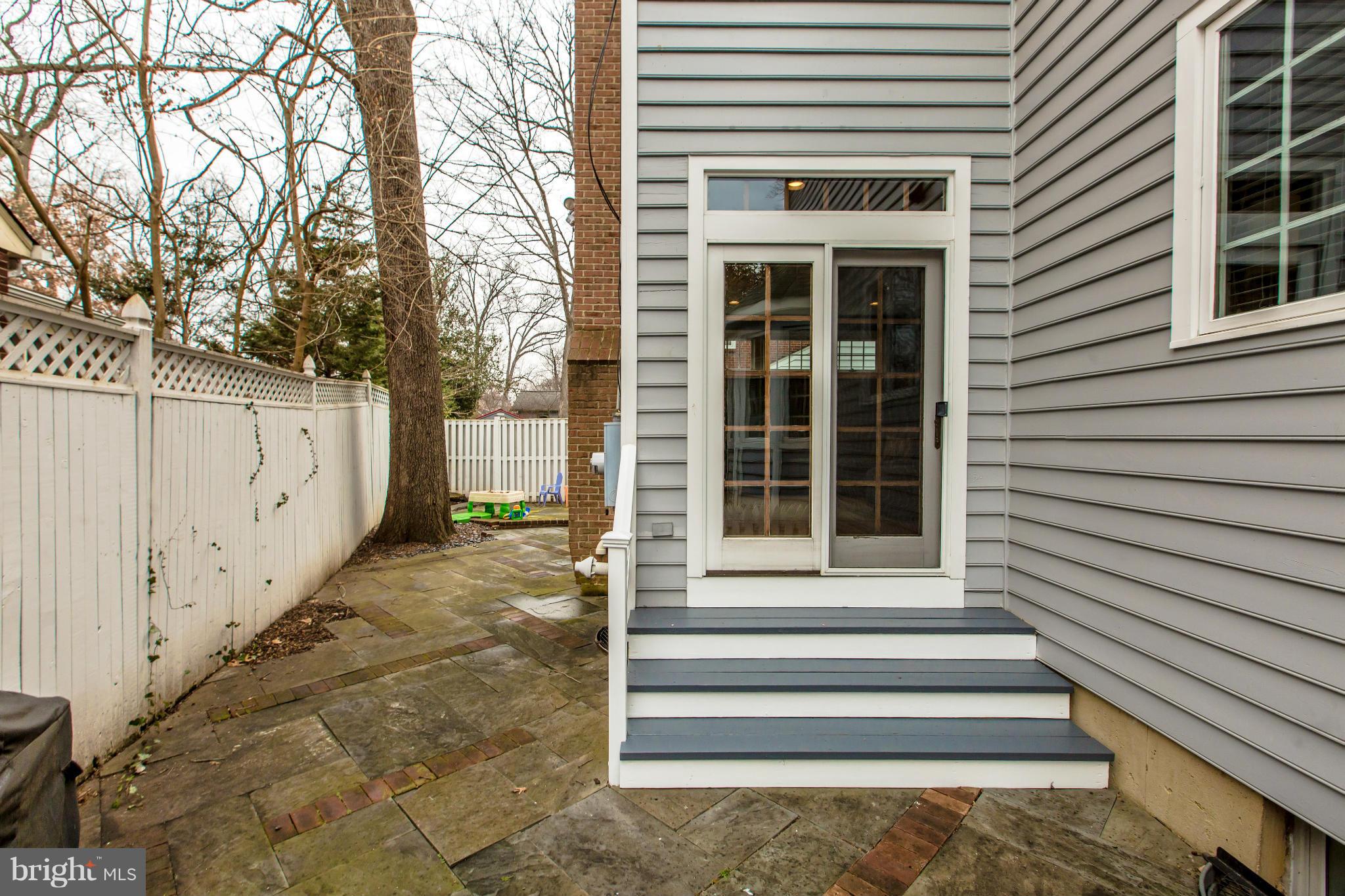 ASHTON HEIGHTS - Residential