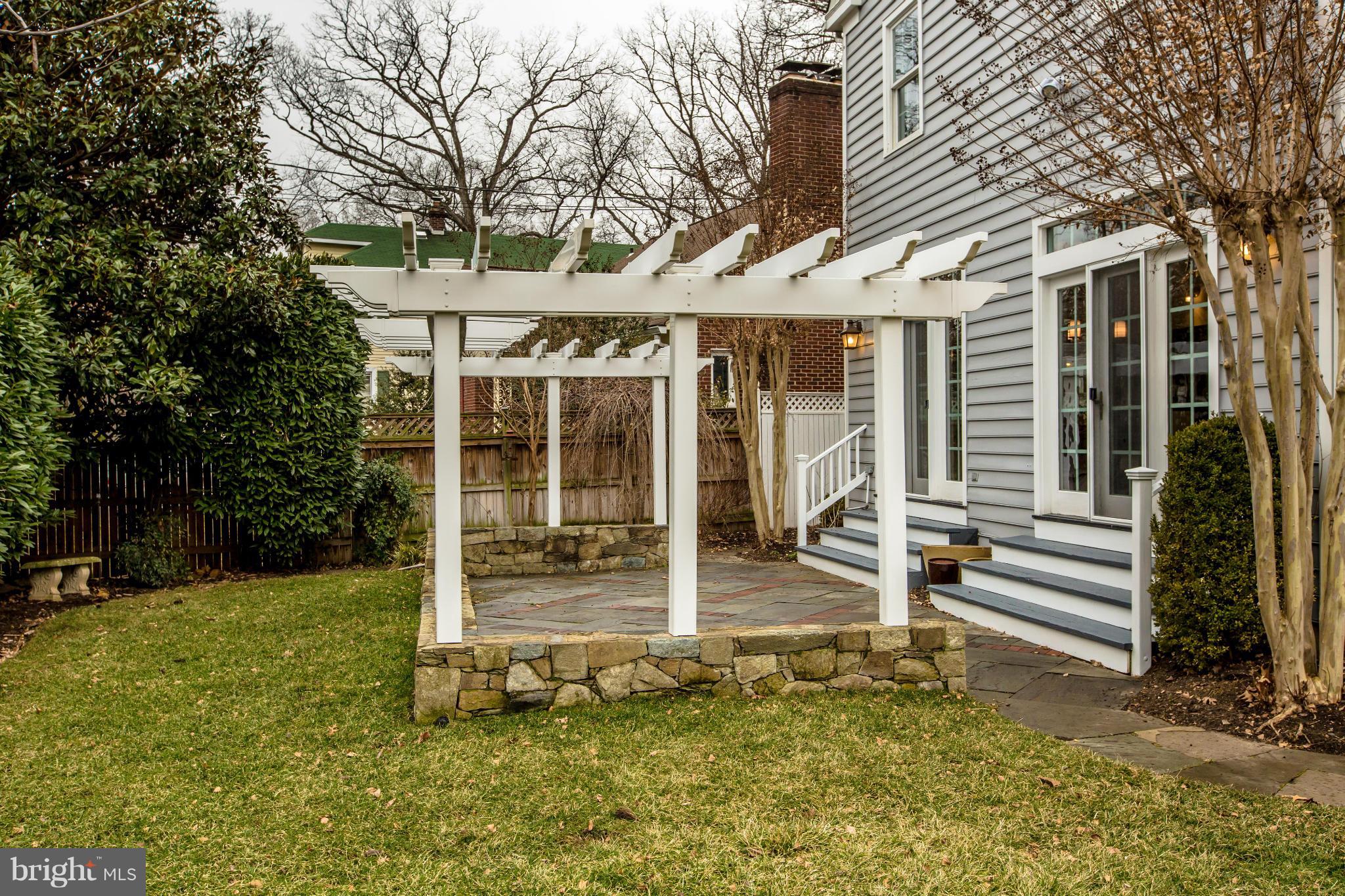 ASHTON HEIGHTS - Residential