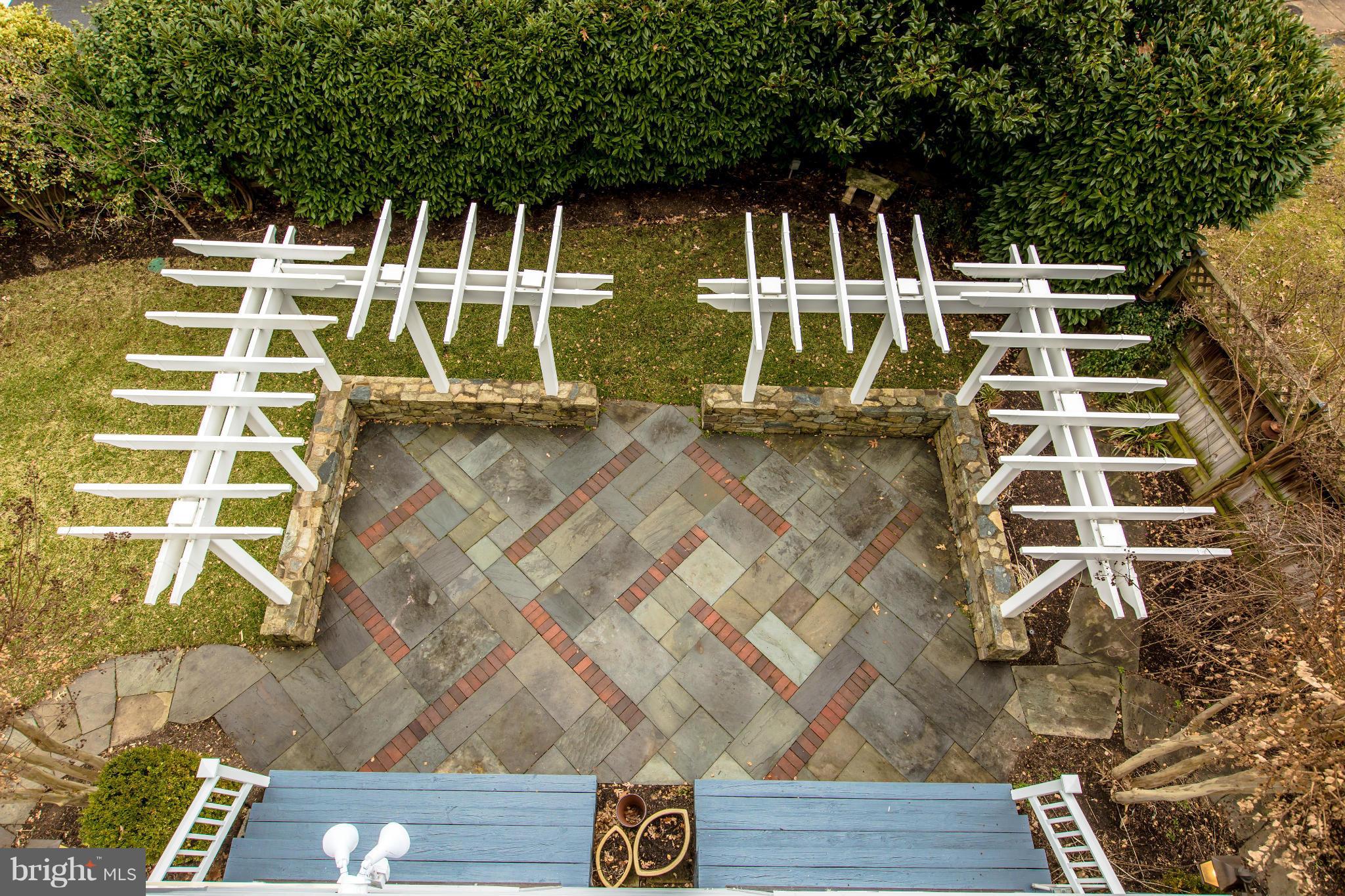 ASHTON HEIGHTS - Residential