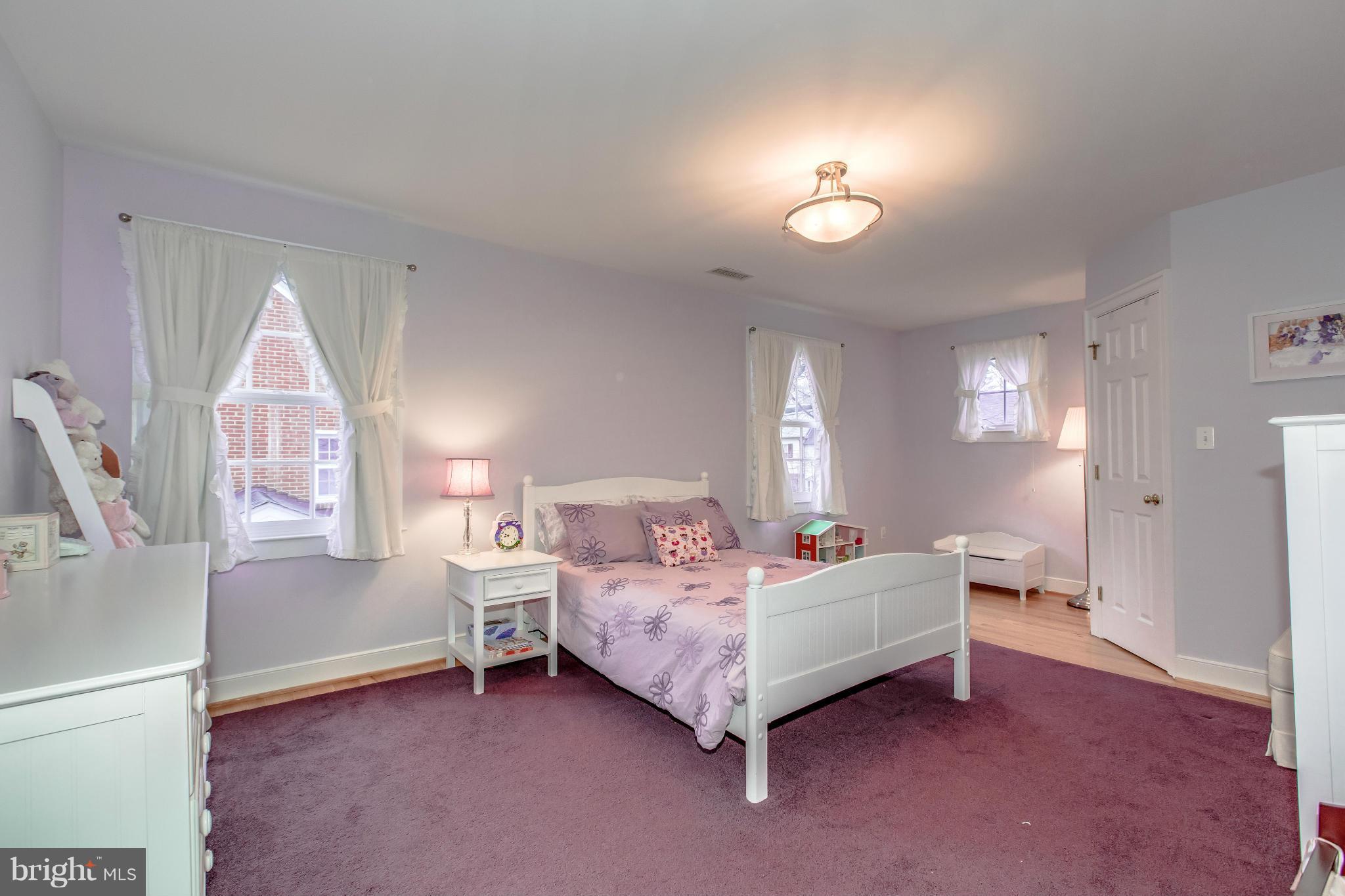 ASHTON HEIGHTS - Residential