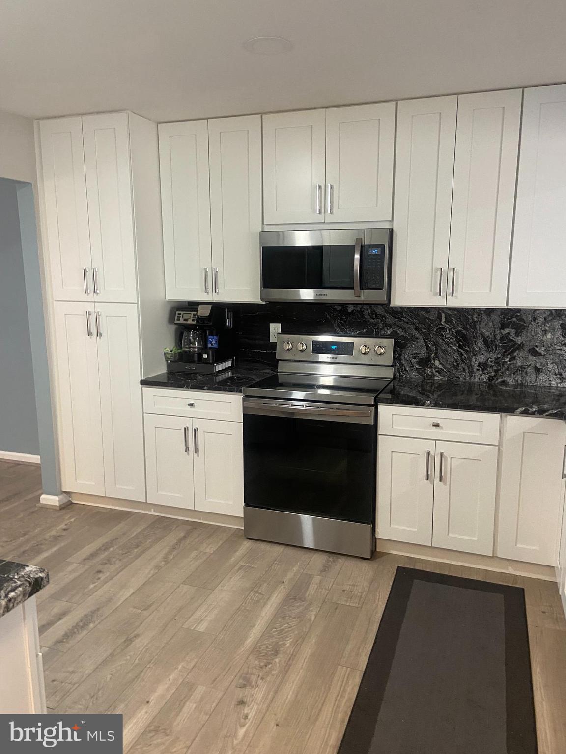 THE RIDINGS - Residential