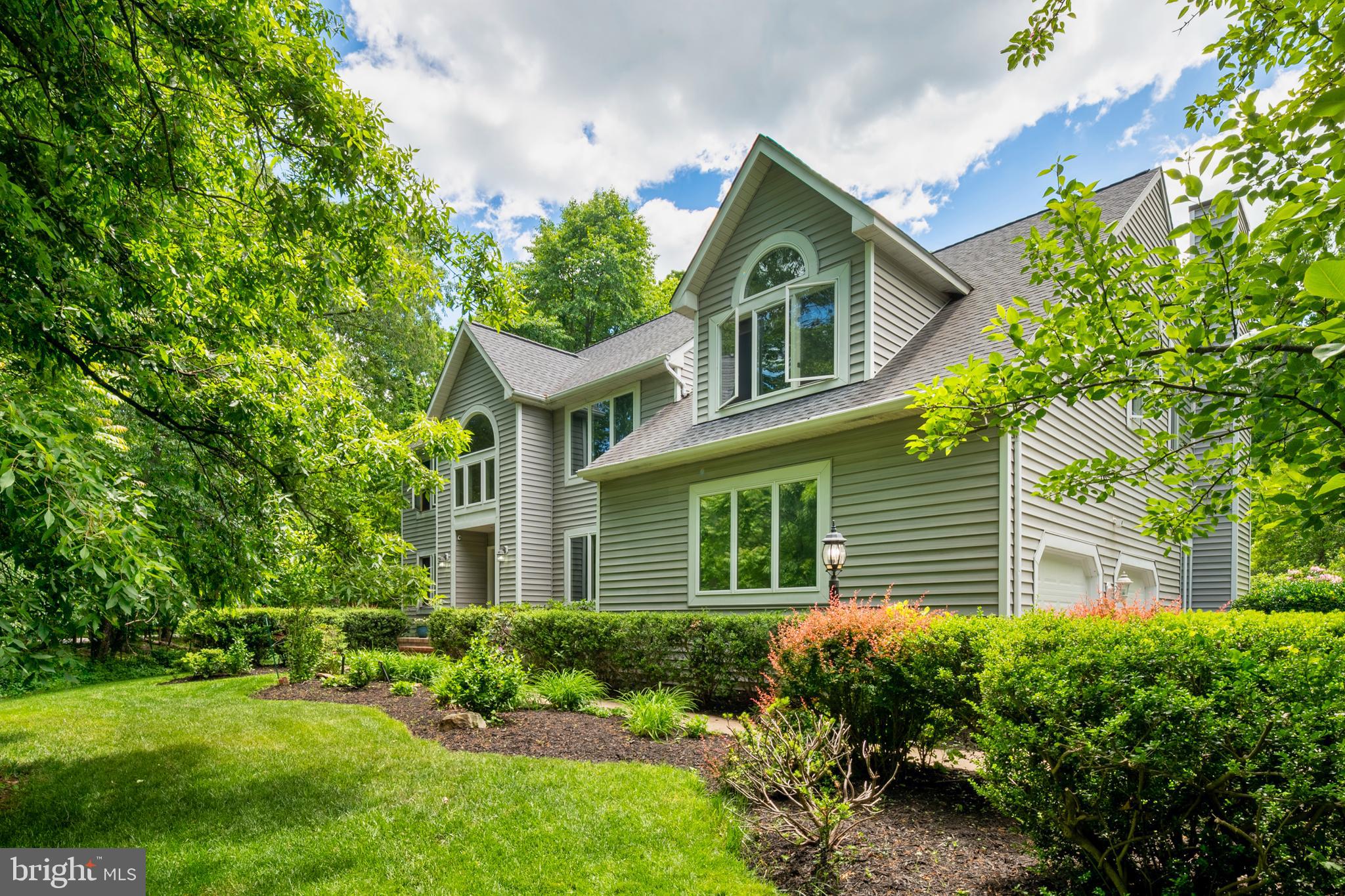 WINDEMERE ACRES - Residential