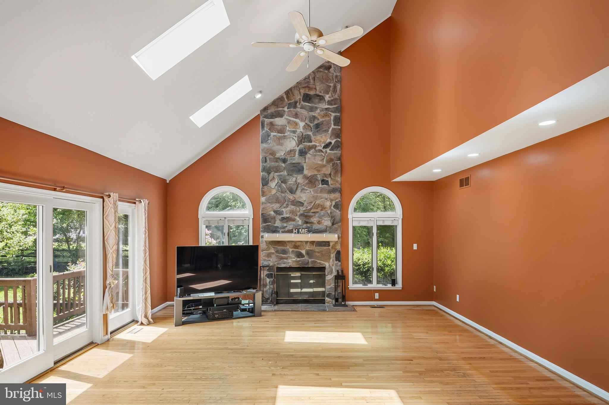 WINDEMERE ACRES - Residential