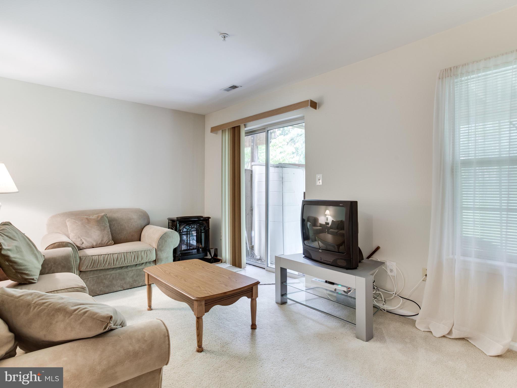 KINGS POINT - Residential