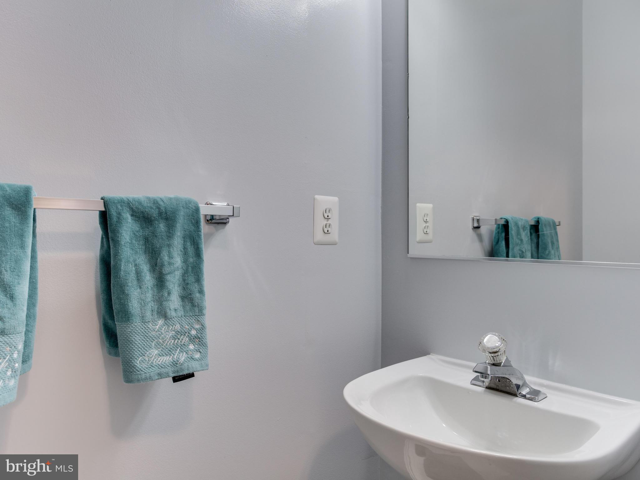 KINGS POINT - Residential