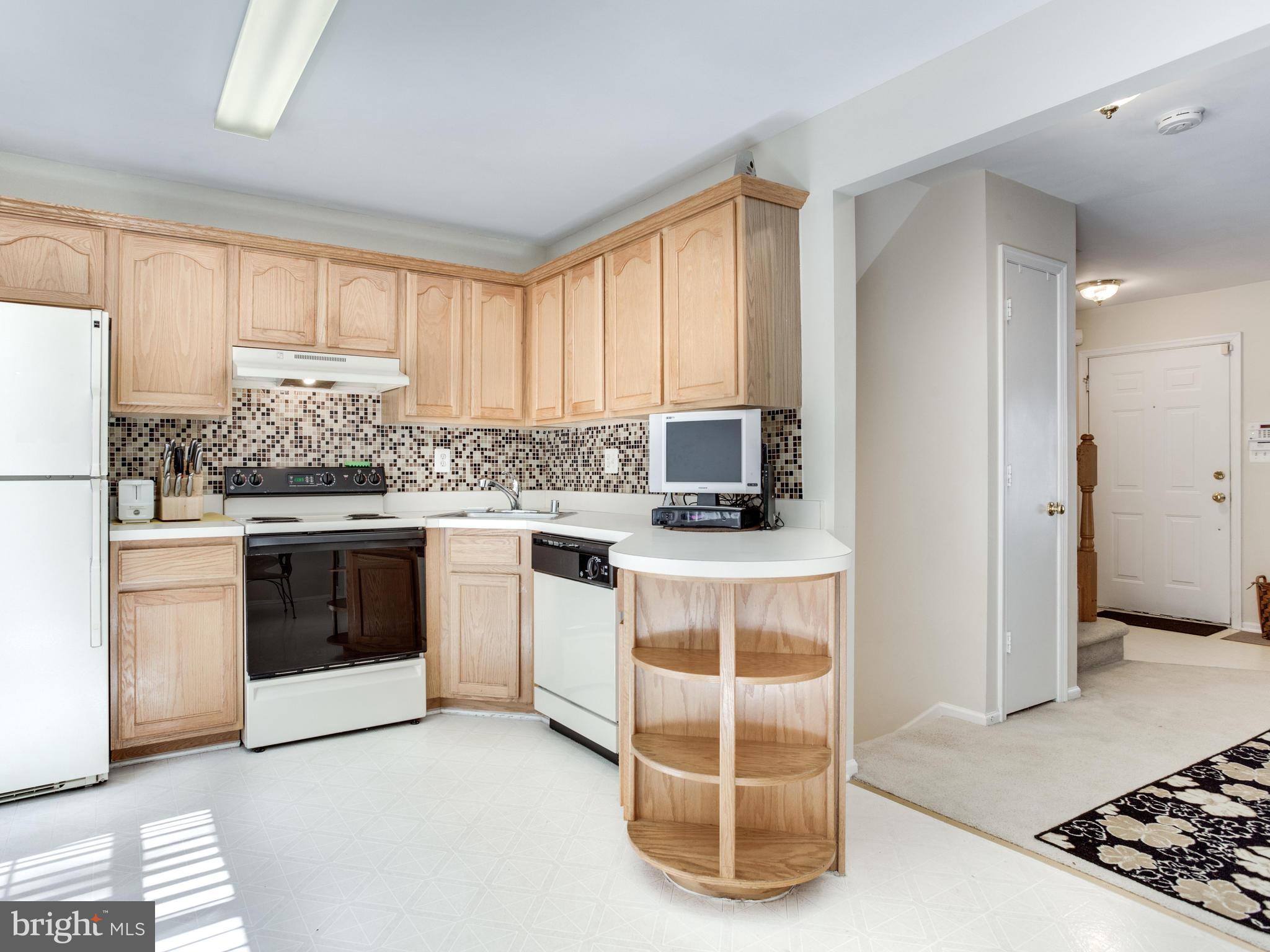 KINGS POINT - Residential