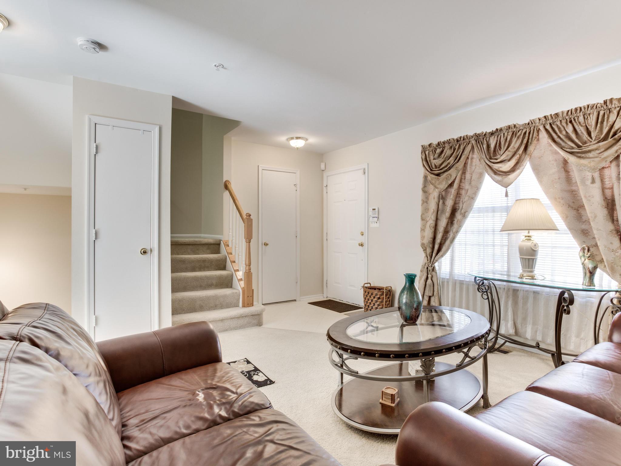 KINGS POINT - Residential