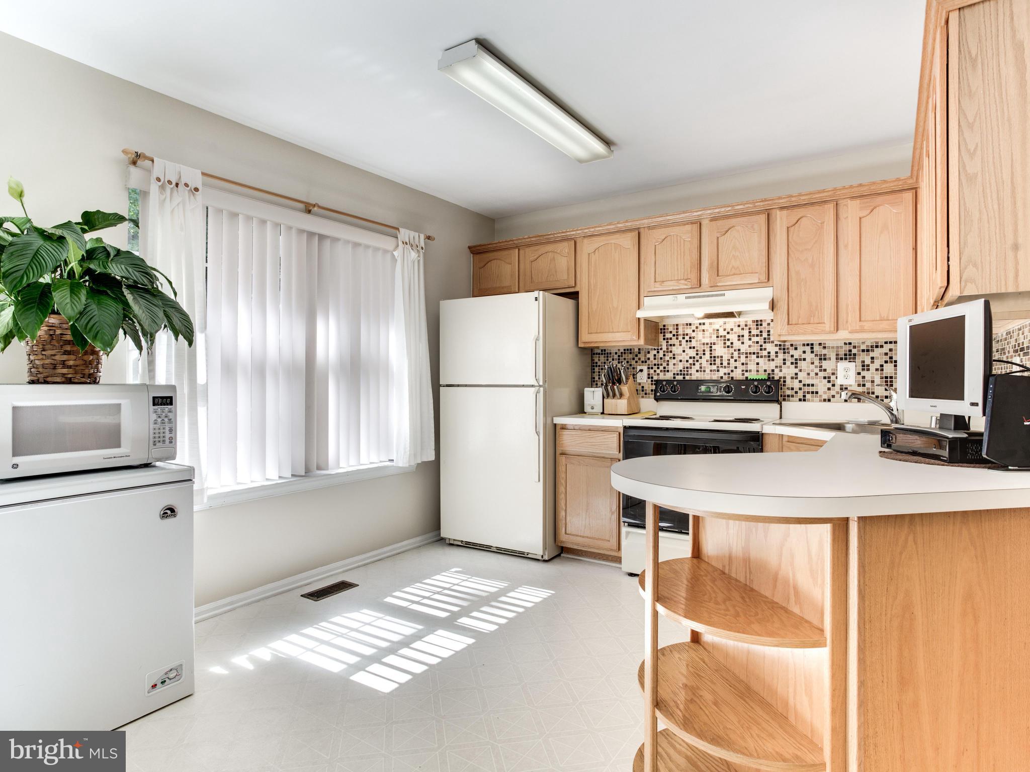 KINGS POINT - Residential