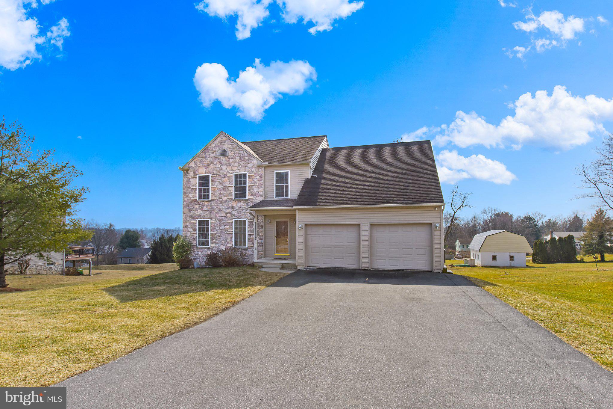 WEST HEMPFIELD - Residential