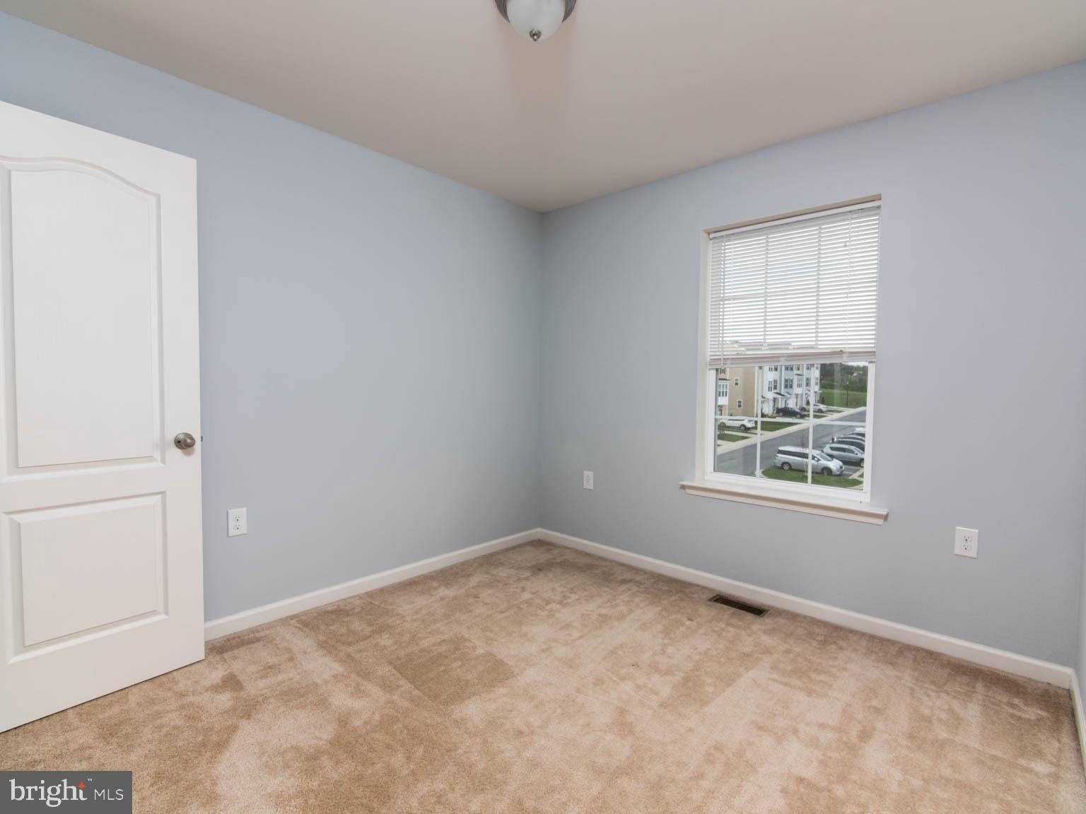 RIVERSIDE VILLAGES - Residential