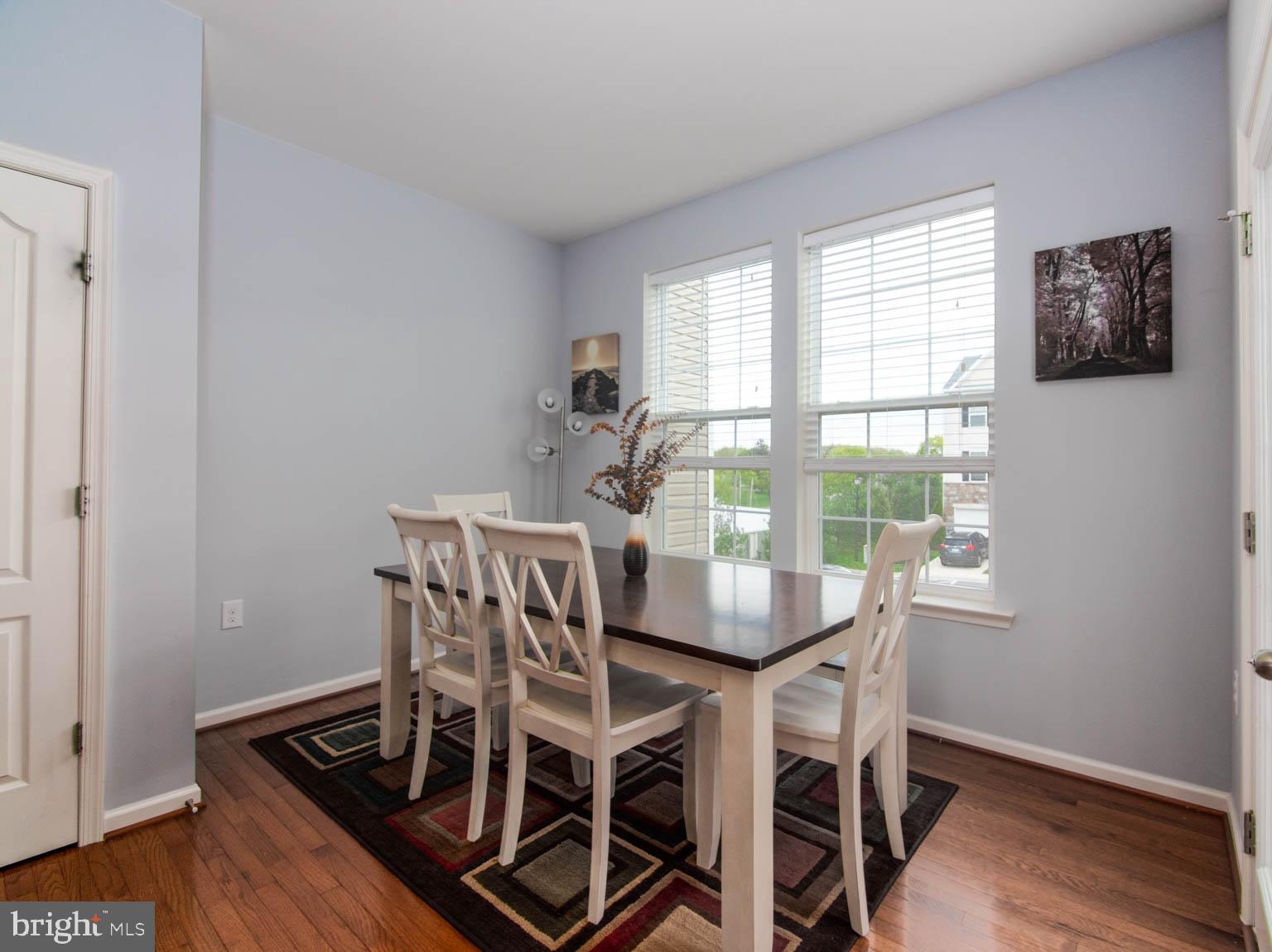 RIVERSIDE VILLAGES - Residential