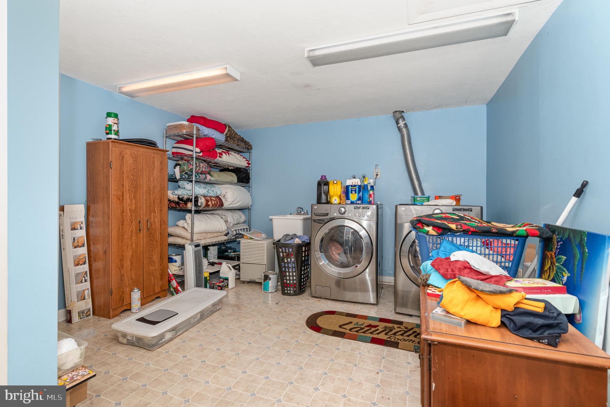 DILLSBURG BORO - Residential