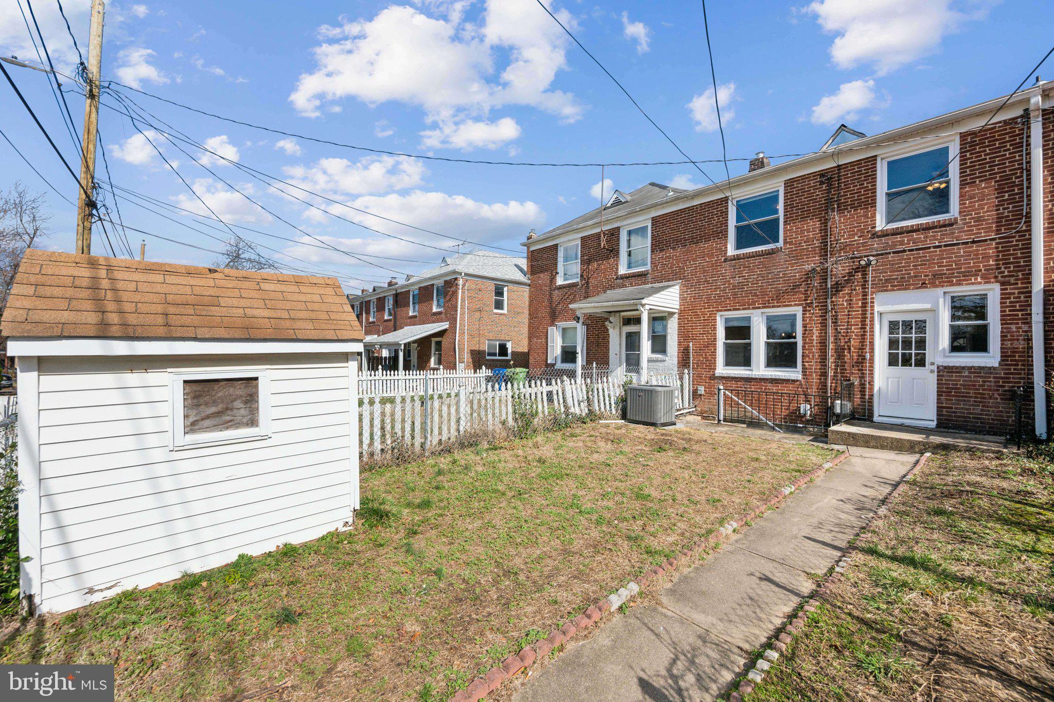 BELAIR-EDISON - Residential