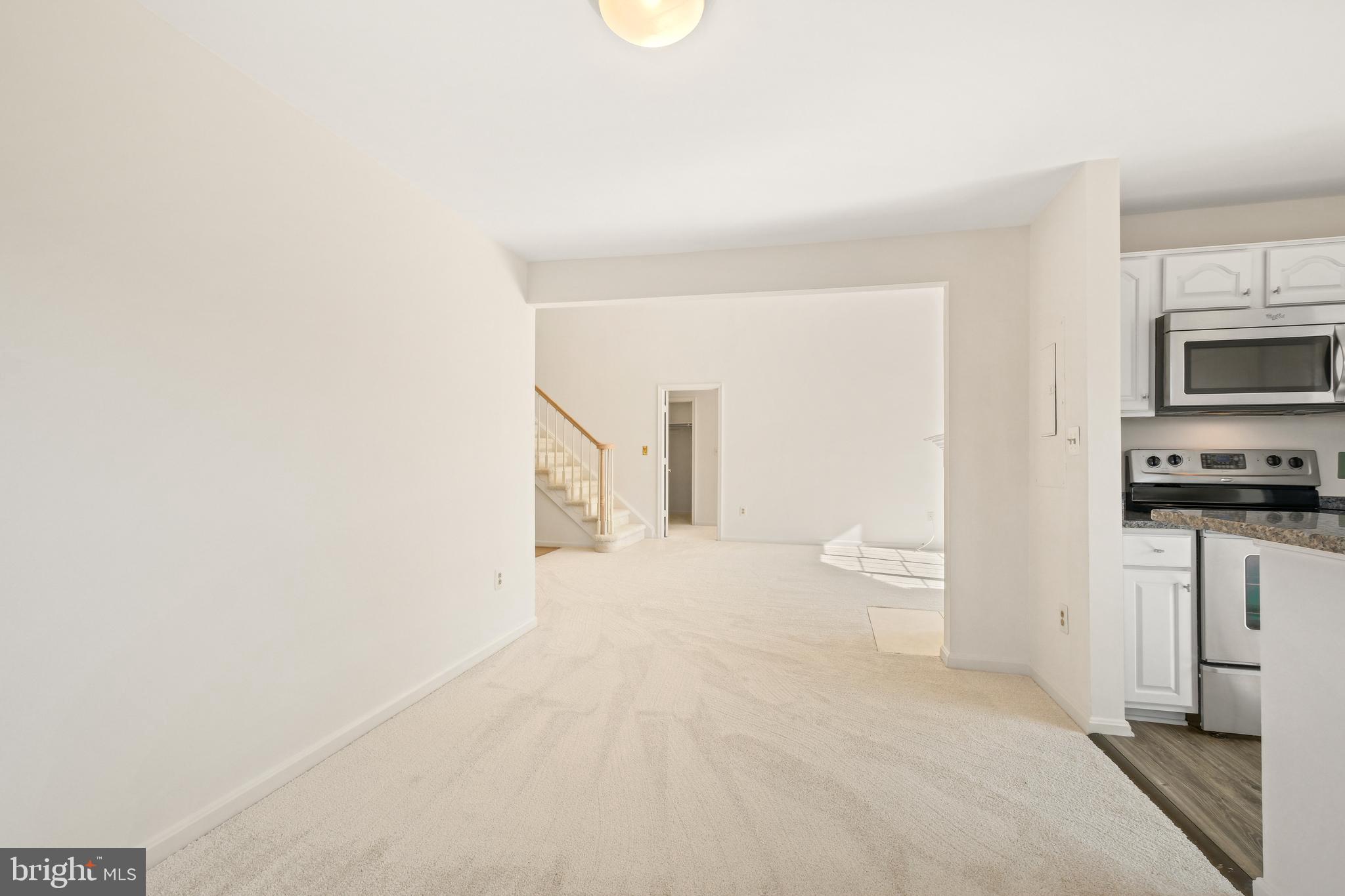 KENTLANDS - Residential