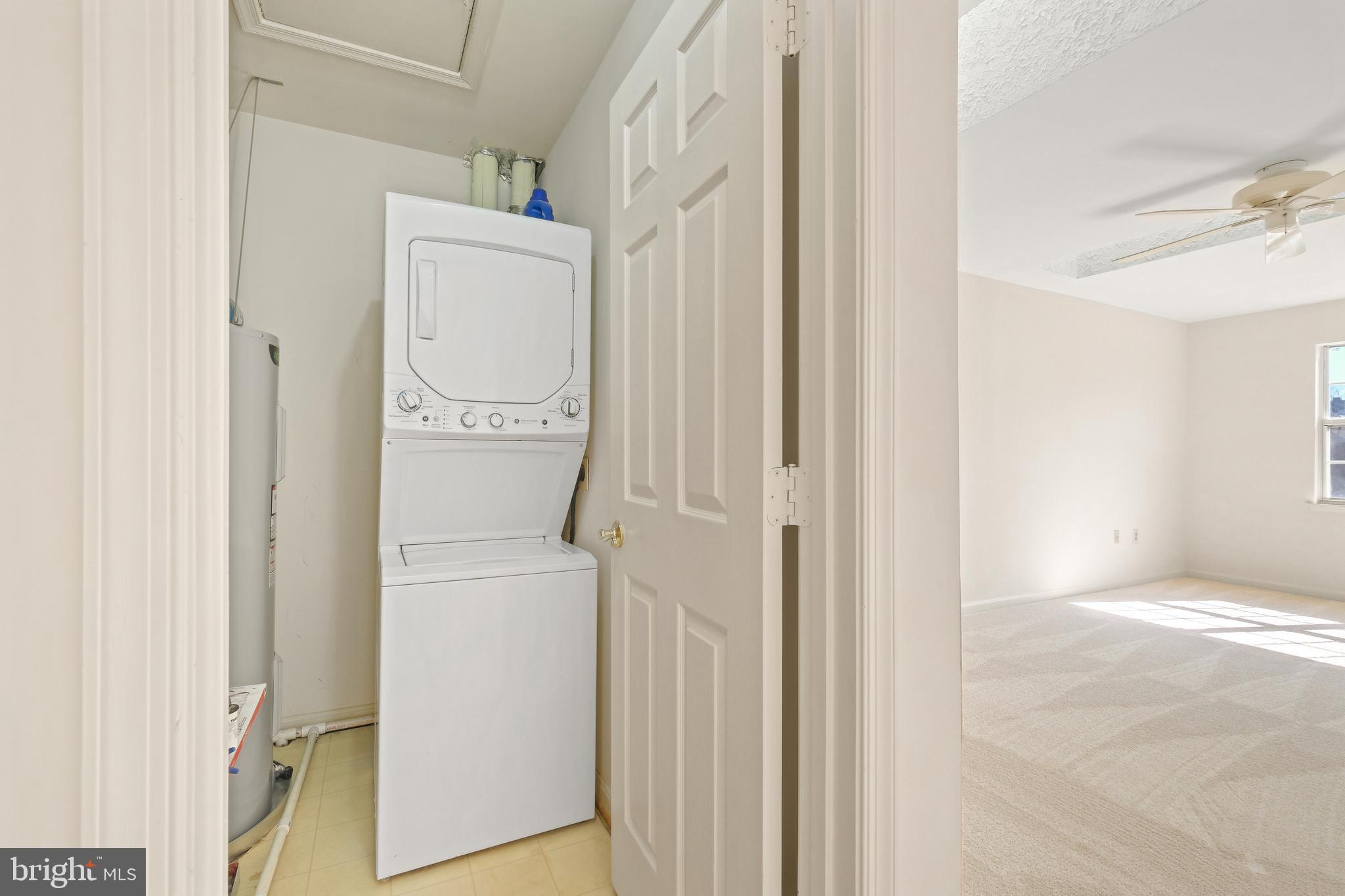 KENTLANDS - Residential