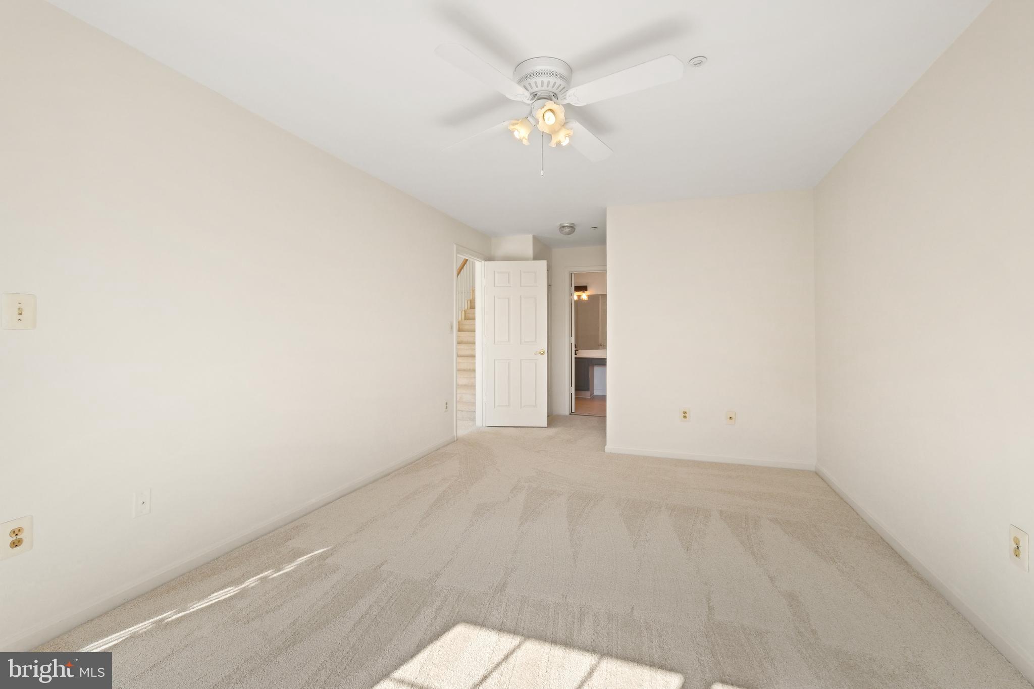 KENTLANDS - Residential