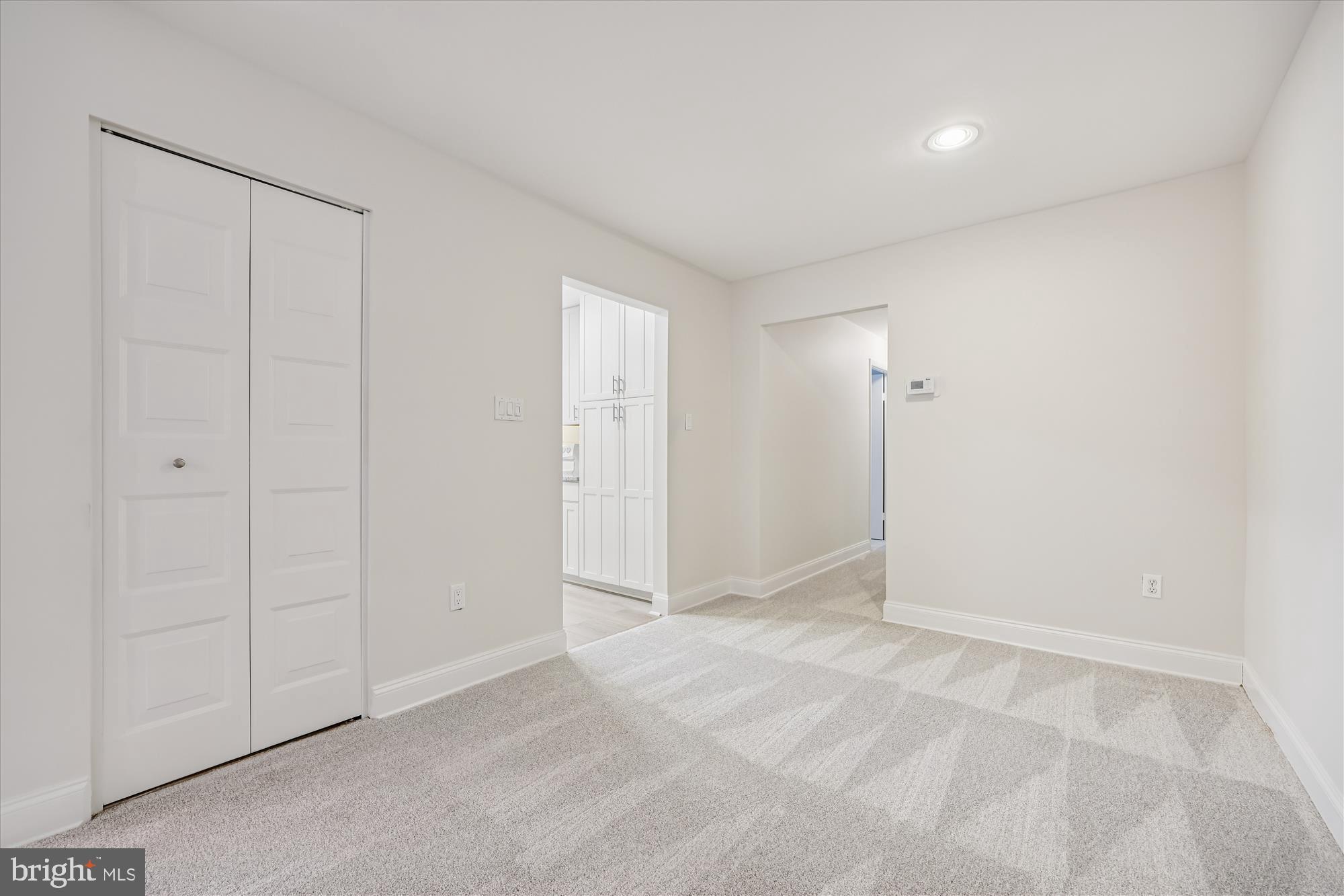 HOMELAND VILLAGE - Residential