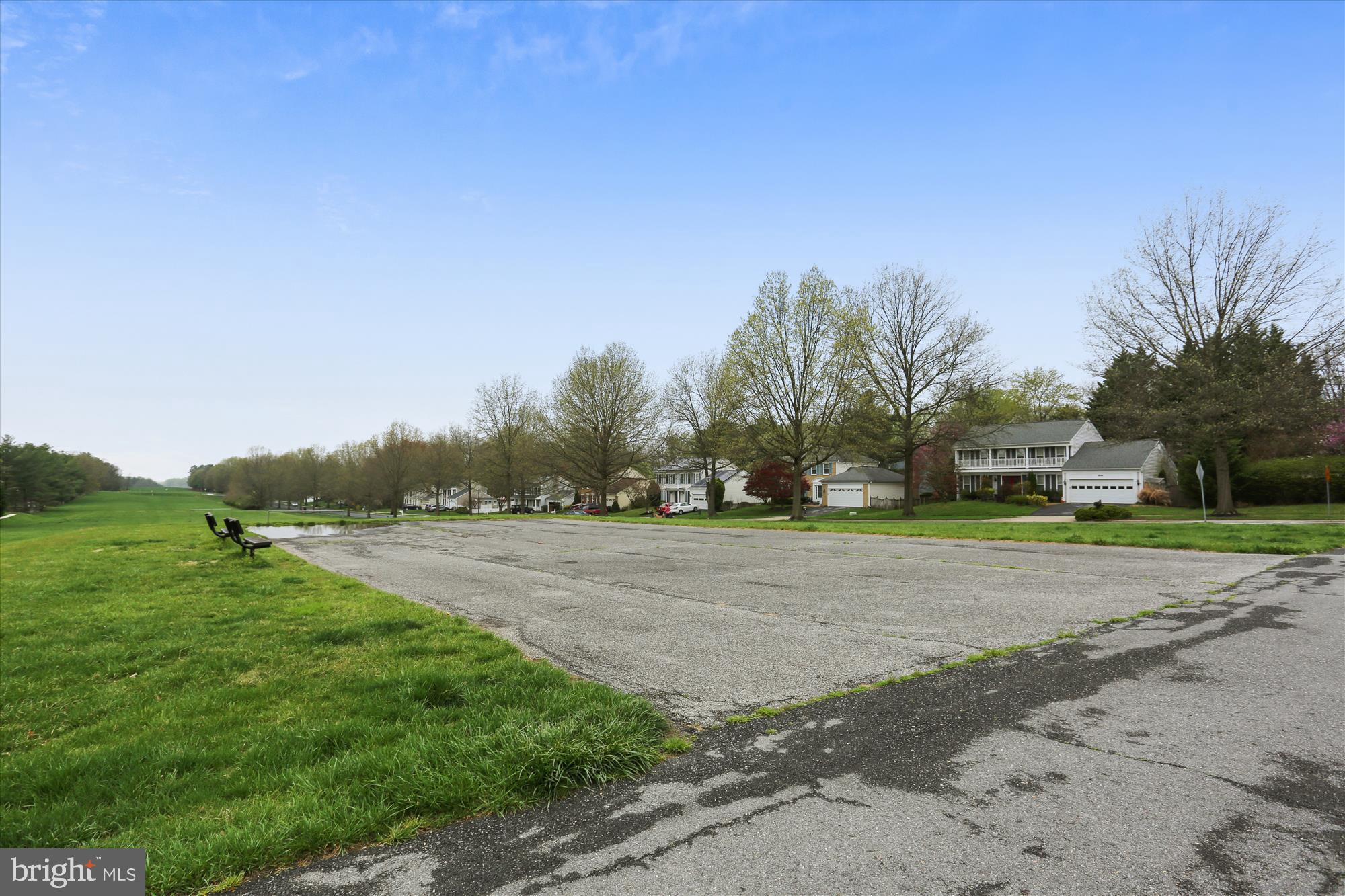 HOMELAND VILLAGE - Residential