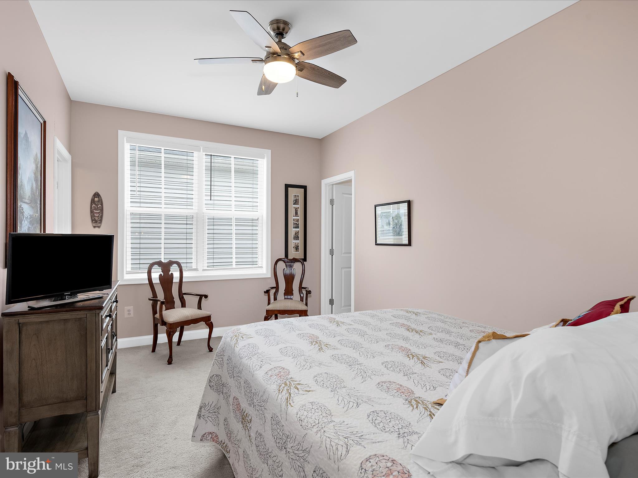 TWO RIVERS - Residential