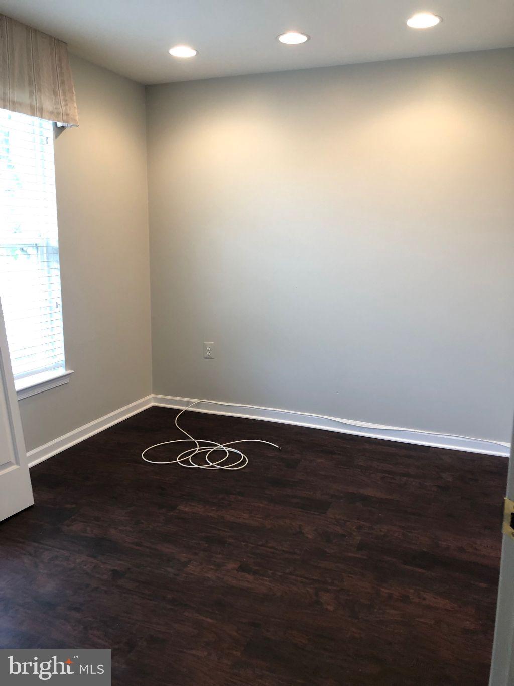 HUNTFIELD - Residential Lease