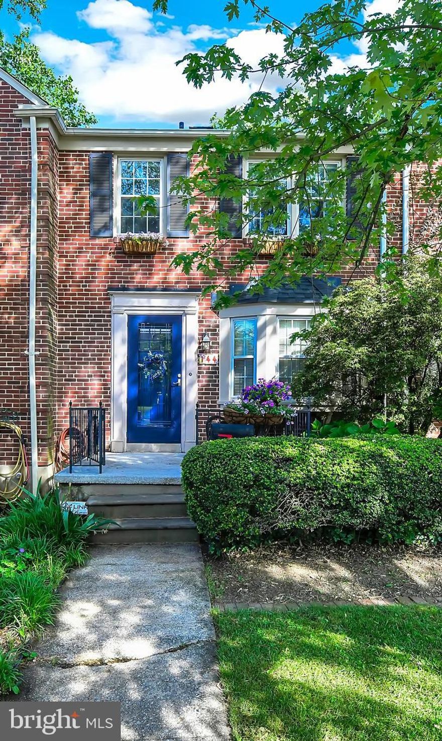 REMODELED OPEN FLOORPLAN IN COMFORTABLE RODGERS FORGE COMMUNITY | MINUTES TO RODGERS FORGE ES AND TOWSON UNIVERSITY | 3 BEDROOMS | 1.5 BATHROOMS | HARDWOOD ON UPPER LEVELS | CARPETED PARTIALLY FINISHED BASEMENT | COVERED DECK BACKING TO TREES | FRESH PAINT | SS APPLIANCES | BUILT-IN SITTING AREA FOR AFTERNOON READING | FRONT PORCH WITH MATURE TREE IN YARD | WELCOME HOME!