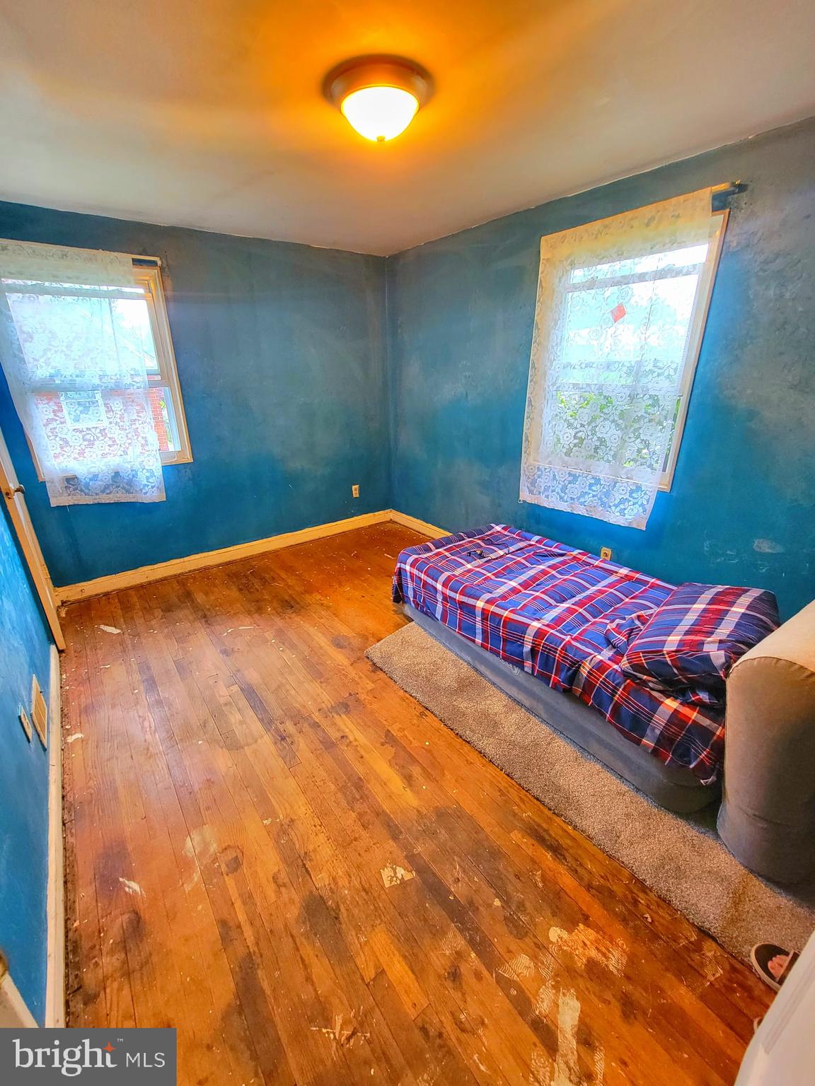 DEFENSE HEIGHTS - Residential