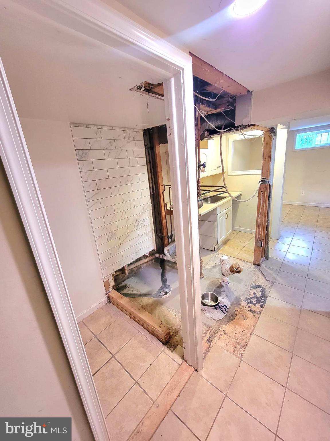 DEFENSE HEIGHTS - Residential