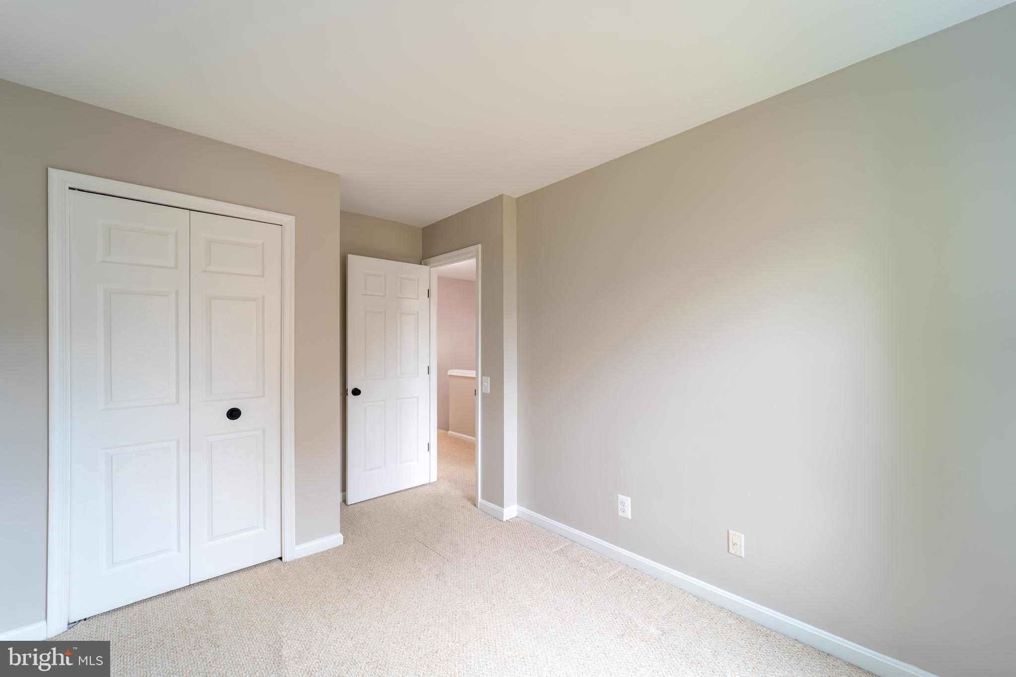 RIDGELEIGH - Residential Lease