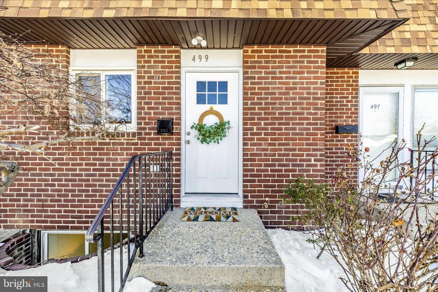 Welcome to a lovely, bright home with space for everyone in a quiet neighborhood! Featuring up to date open plan living yet it provides personal spaces for reading, listening to music or a home office. ALL NEW: kitchen cabinets with quartz counters, stainless steel appliances, wood floors, 2.5 bathrooms, washer & dryer, HVAC, water heater, interior & exterior doors. This home was permitted and remodeled to Frederick city building code. Condo fee covers city water/sewer -- a real plus -- along with roof, trash collection, lawn care/maintenance, snow removal, common area repairs & upkeep! Easy access to commuter routes and all kinds of shopping. Nothing to do but move in and enjoy living in downtown Frederick.