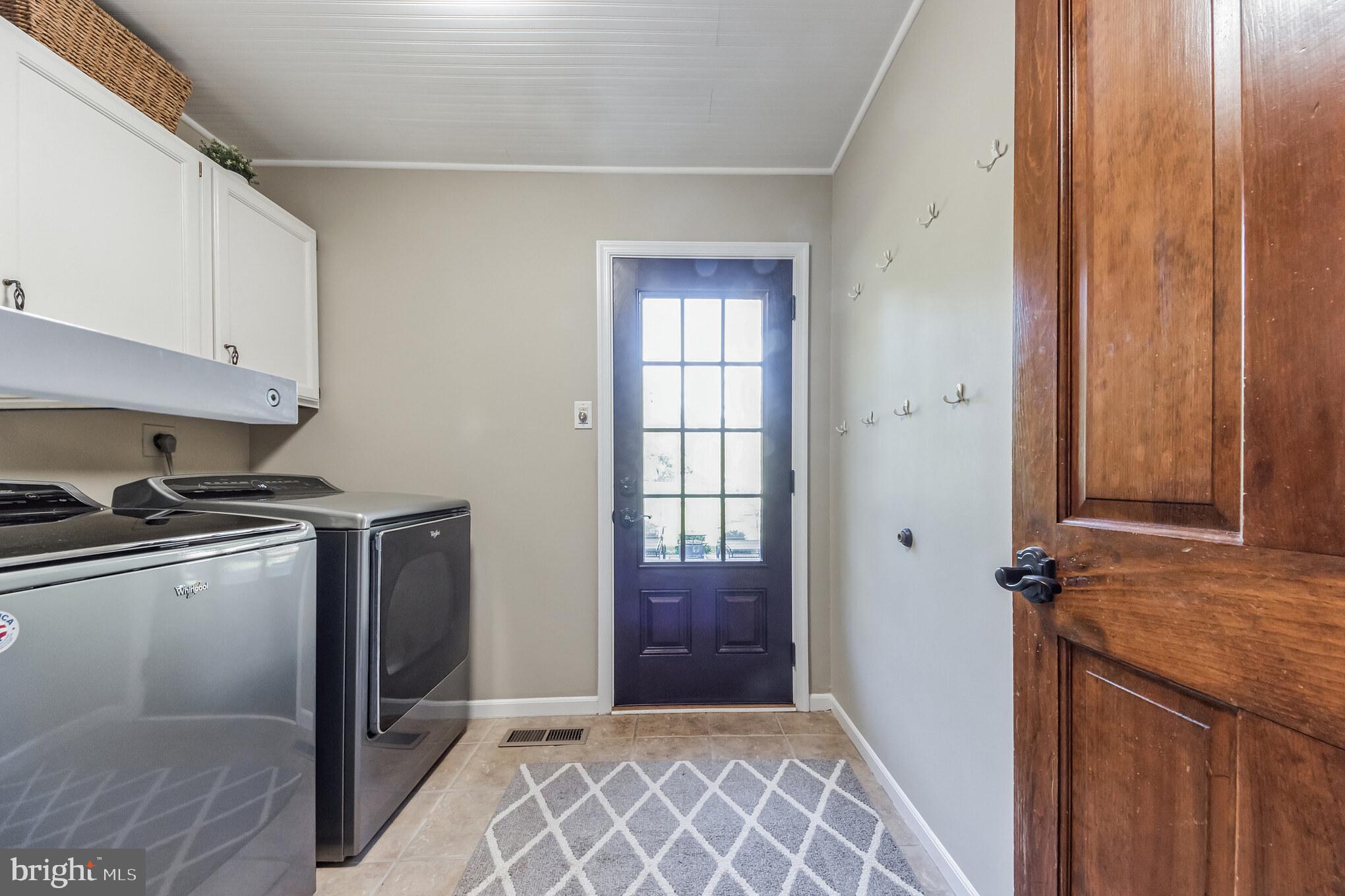 FOREST HILL - Residential