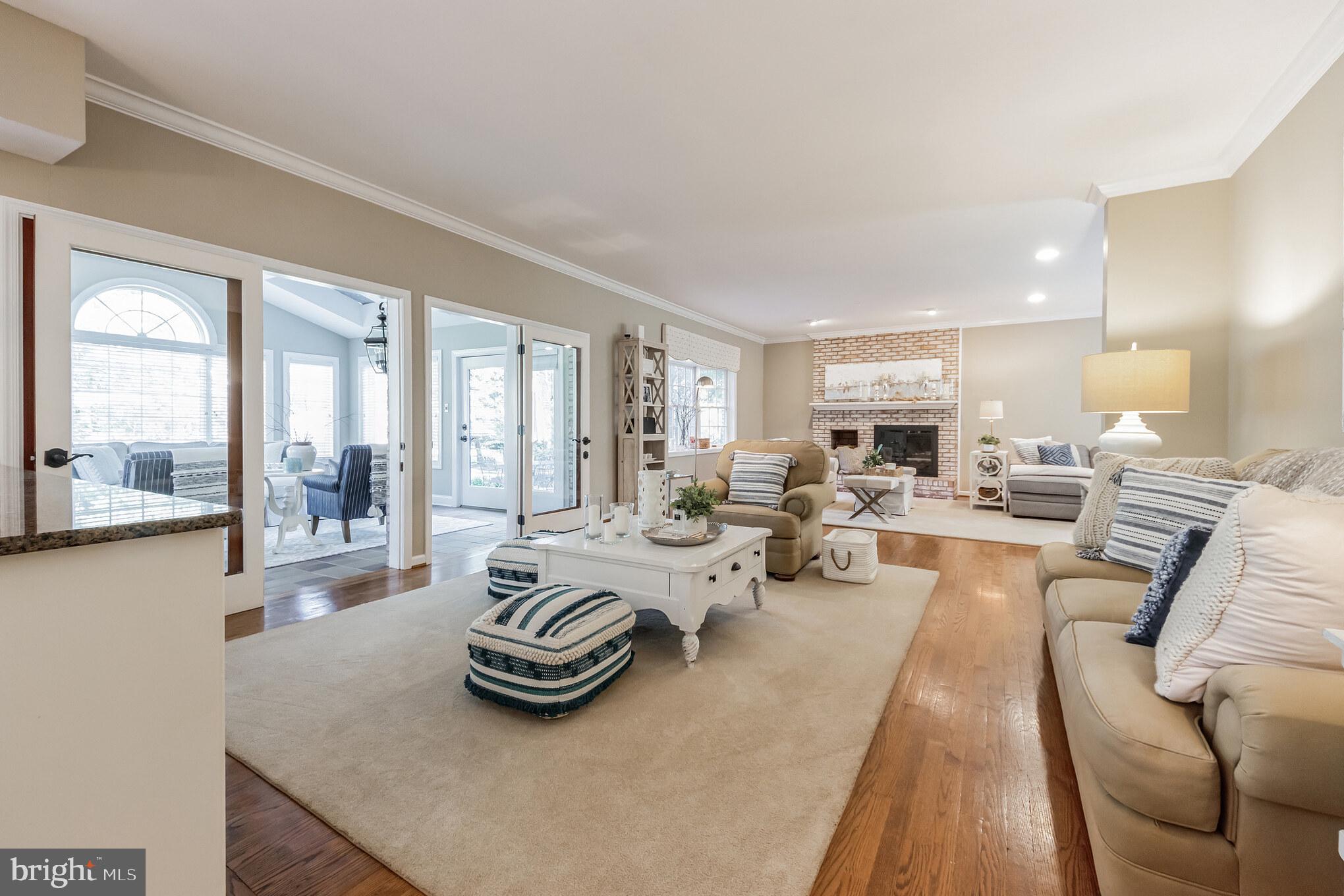 FOREST HILL - Residential