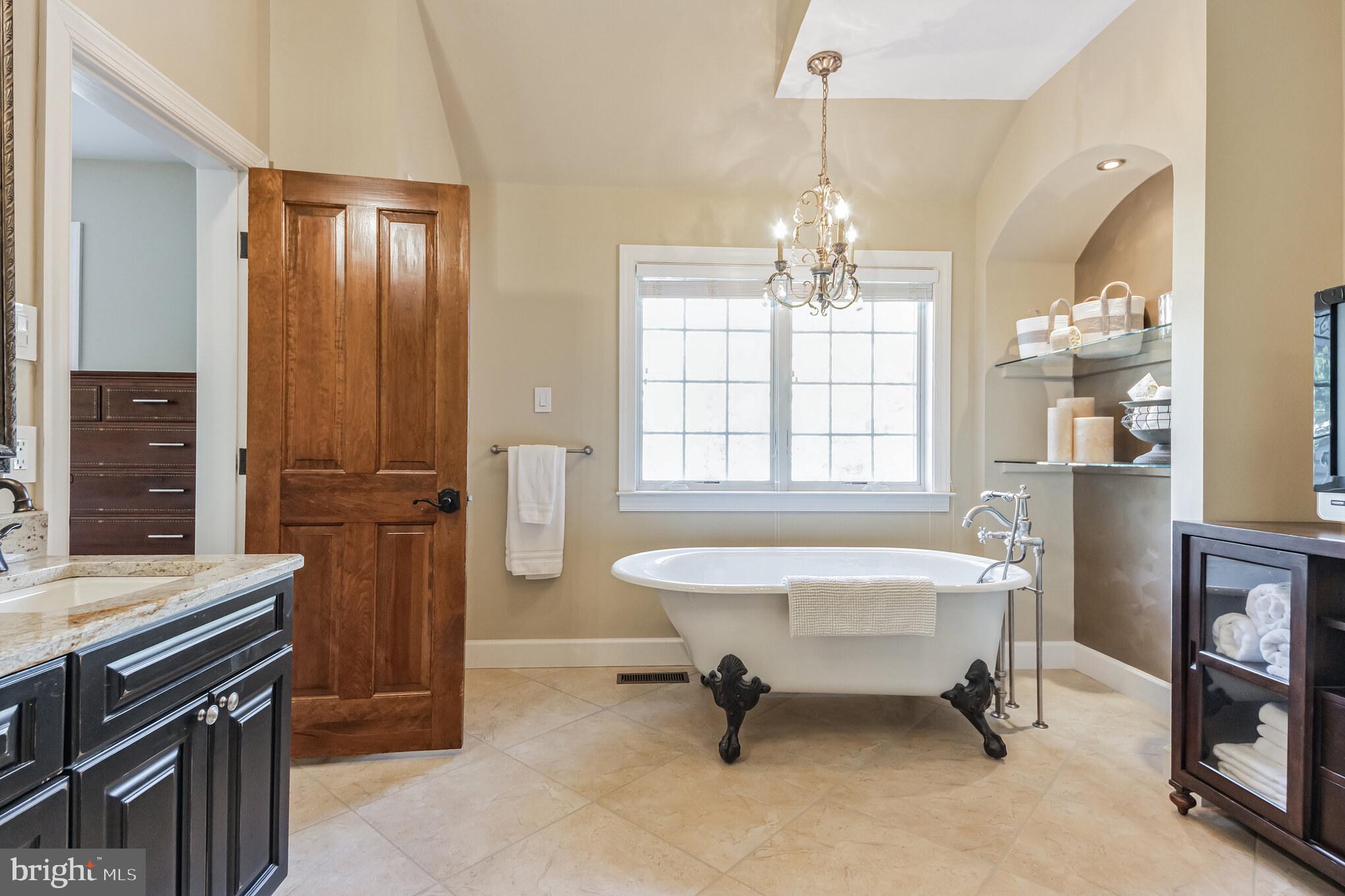 FOREST HILL - Residential