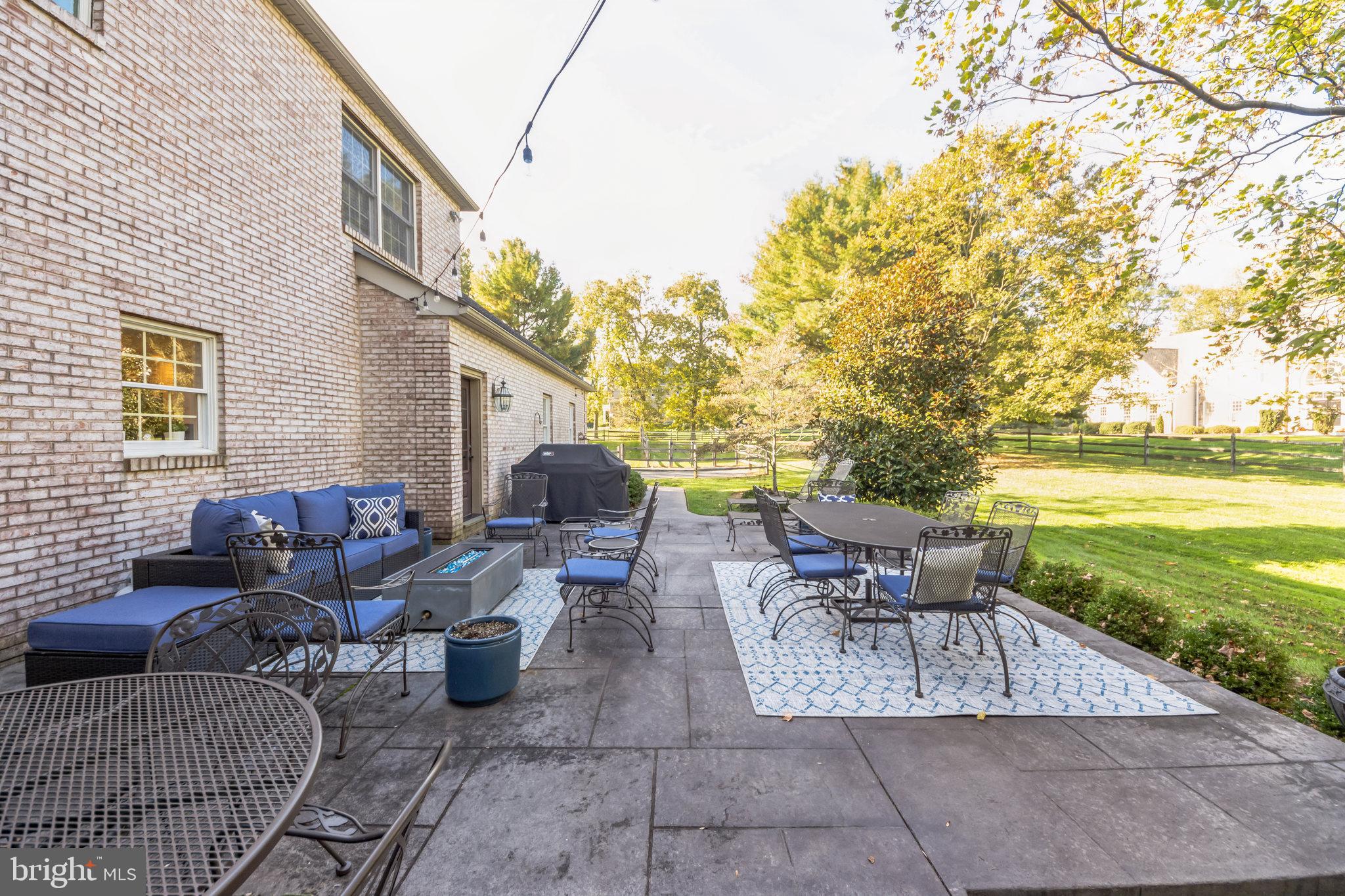 FOREST HILL - Residential