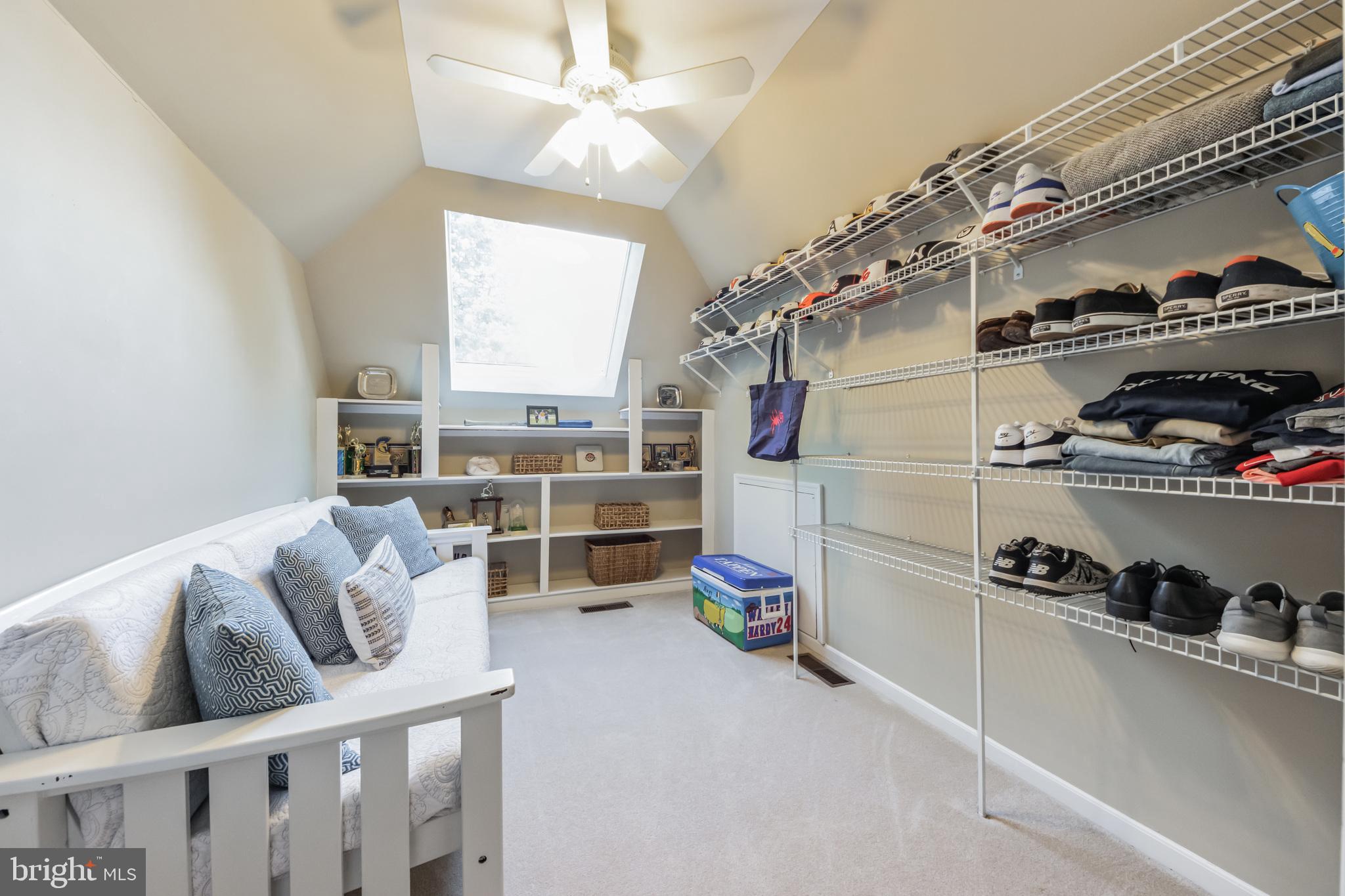 FOREST HILL - Residential