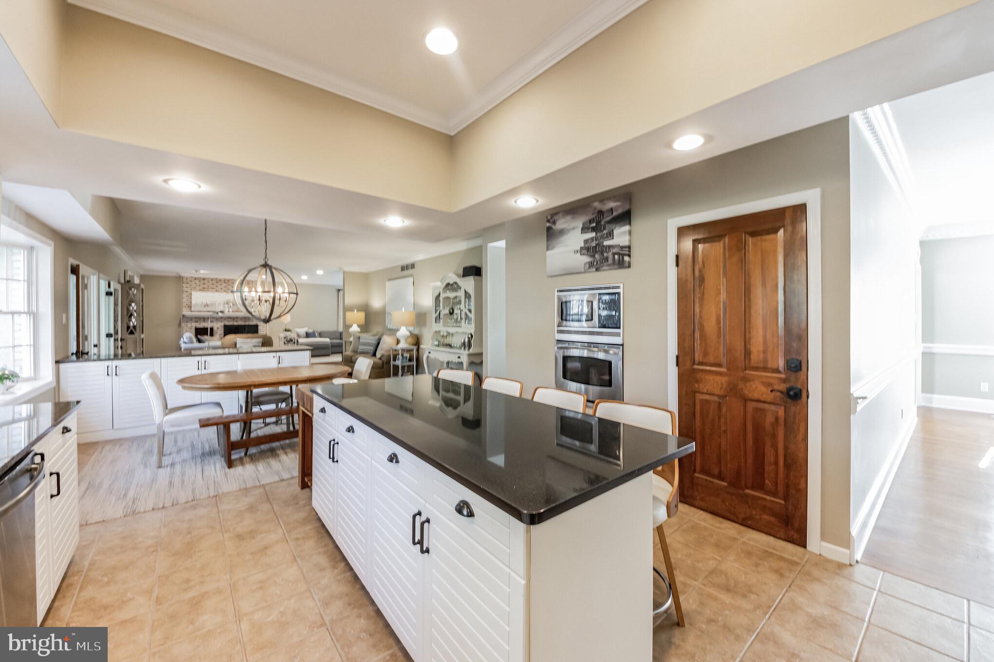 FOREST HILL - Residential