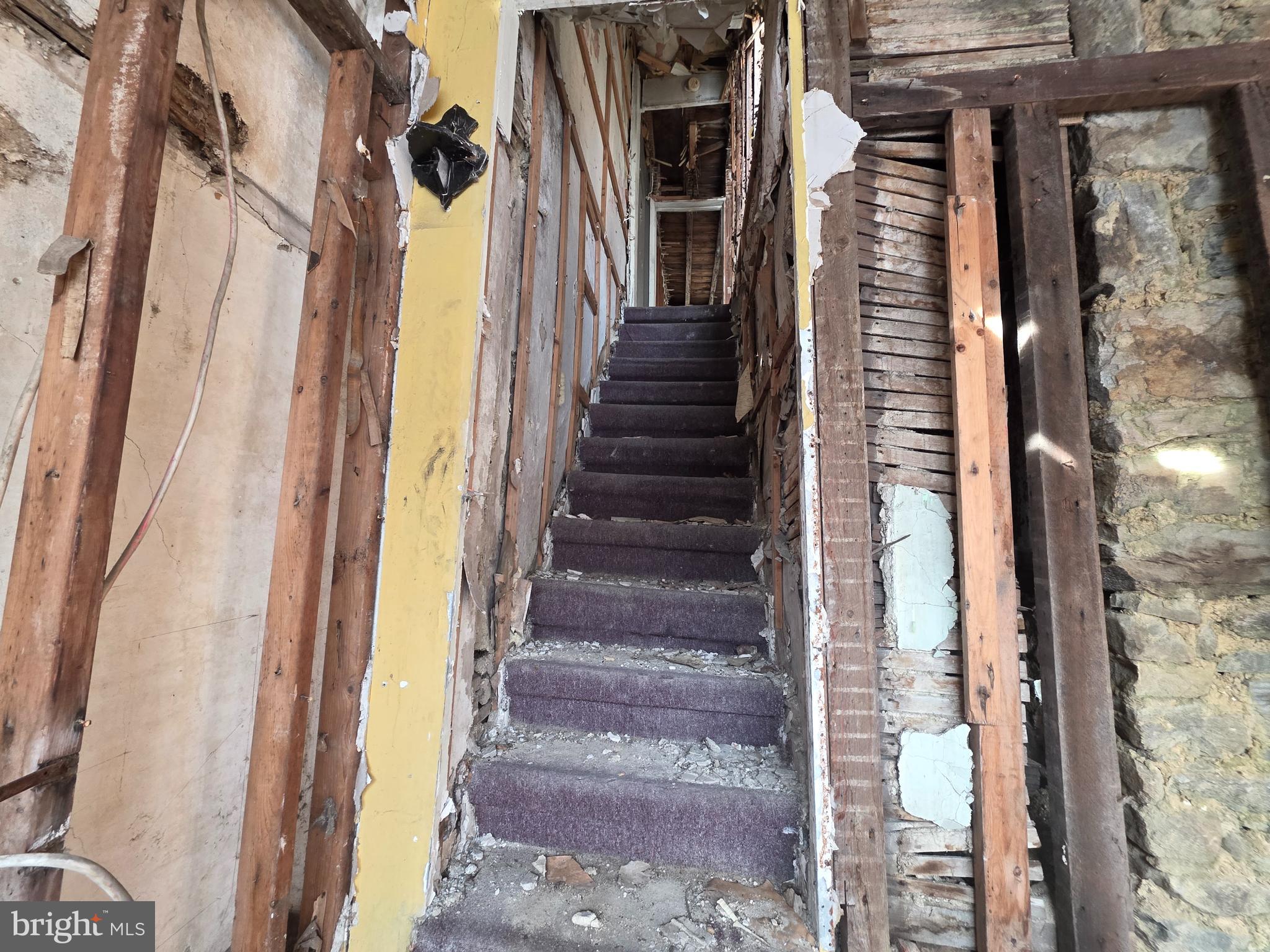 ASHLAND - Residential